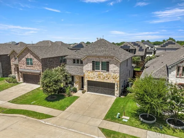 Single Family Residence For Sale in Denton County , 2316 Willow Garden Drive, Little Elm, Texas 75068, 4 Bedroom, 3 Bathroom, 2 Garage spaces, 2,535 Sqft, built in 2021, mls#21361212, Real Estate Agent in Little Elm, Homes For Sale in Denton county, Homes For Sale in Little Elm, Realtor in Little Elm Texas, Real Estate Brokerage Independent Realty Texas, Luminita Cordes Realtor