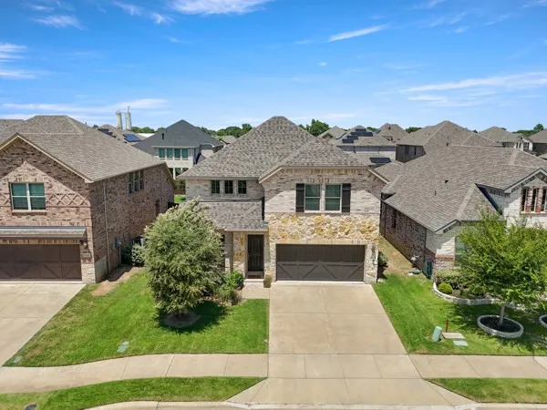 Single Family Residence For Sale in Denton County , 2316 Willow Garden Drive, Little Elm, Texas 75068, 4 Bedroom, 3 Bathroom, 2 Garage spaces, 2,535 Sqft, built in 2021, mls#21361212, Real Estate Agent in Little Elm, Homes For Sale in Denton county, Homes For Sale in Little Elm, Realtor in Little Elm Texas, Real Estate Brokerage Independent Realty Texas, Luminita Cordes Realtor