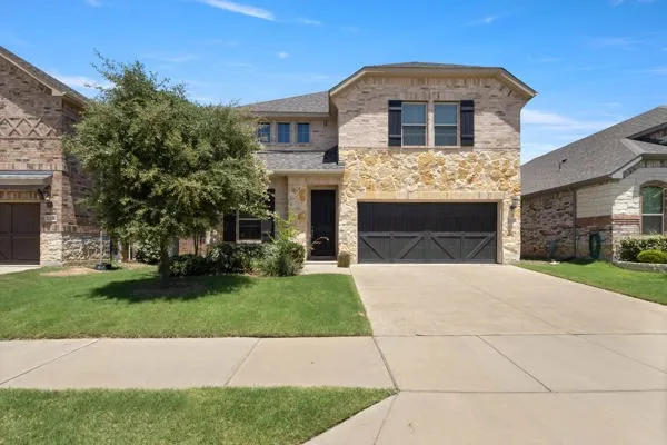 Single Family Residence For Sale in Denton County , 2316 Willow Garden Drive, Little Elm, Texas 75068, 4 Bedroom, 3 Bathroom, 2 Garage spaces, 2,535 Sqft, built in 2021, mls#21361212, Real Estate Agent in Little Elm, Homes For Sale in Denton county, Homes For Sale in Little Elm, Realtor in Little Elm Texas, Real Estate Brokerage Independent Realty Texas, Luminita Cordes Realtor