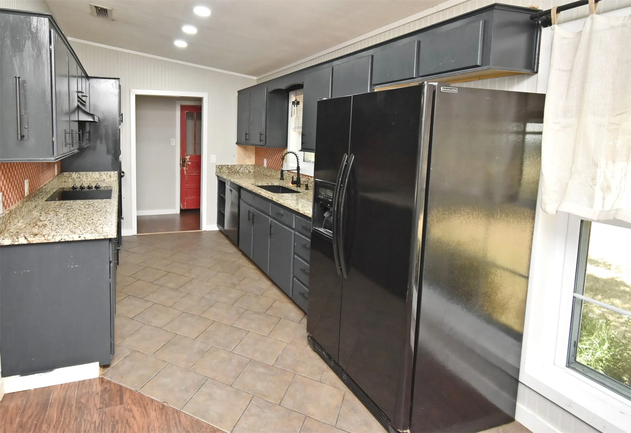 Single Family Residence For Sale in Wood County , 111 E Oak Street, Yantis, Texas 75497, 3 Bedroom, 2 Bathroom, Garage spaces, 1,892 Sqft, built in 0, Price $269,900, mls#21359993, Real Estate Agent in Yantis, Homes For Sale in Wood county, Homes For Sale in Yantis, Realtor in Yantis Texas, Real Estate Brokerage Independent Realty Texas, Luminita Cordes Realtor
