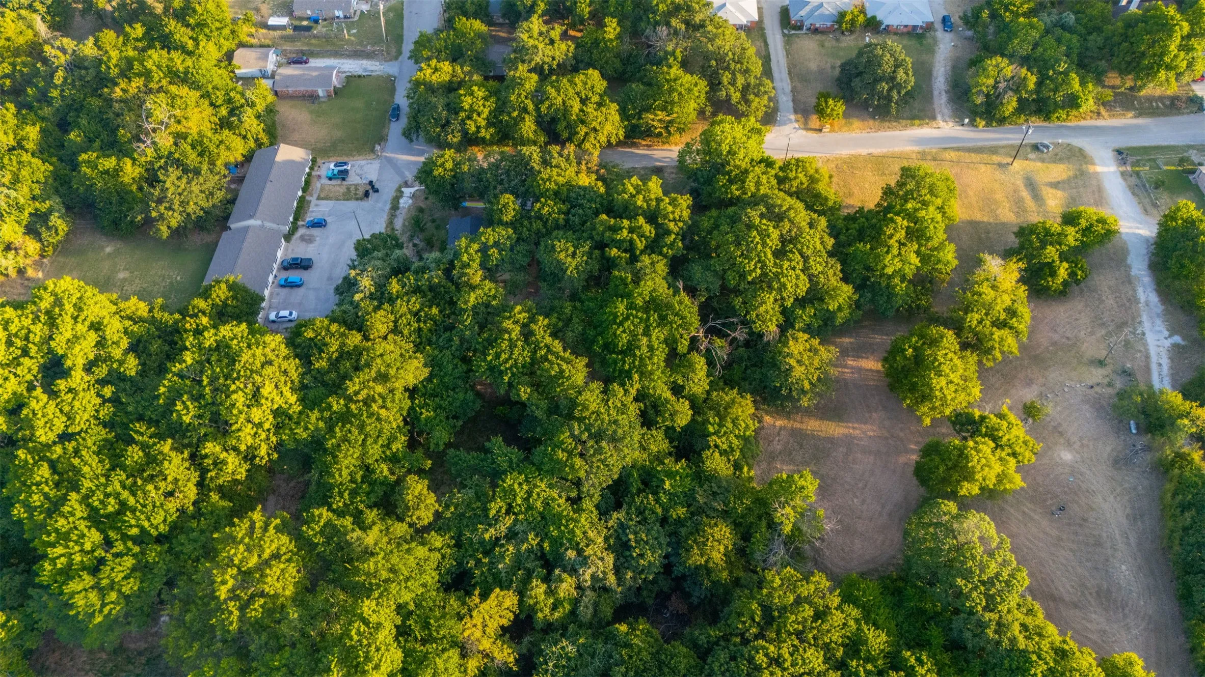 Unimproved Land For Sale in Parker County , 610 North Street, Weatherford, Texas 76086, 0, 0, Garage spaces, 0 Sqft, built in 0, mls#21361224, Real Estate Agent in Weatherford, Homes For Sale in Parker county, Homes For Sale in Weatherford, Realtor in Weatherford Texas, Real Estate Brokerage Independent Realty Texas, Luminita Cordes Realtor
