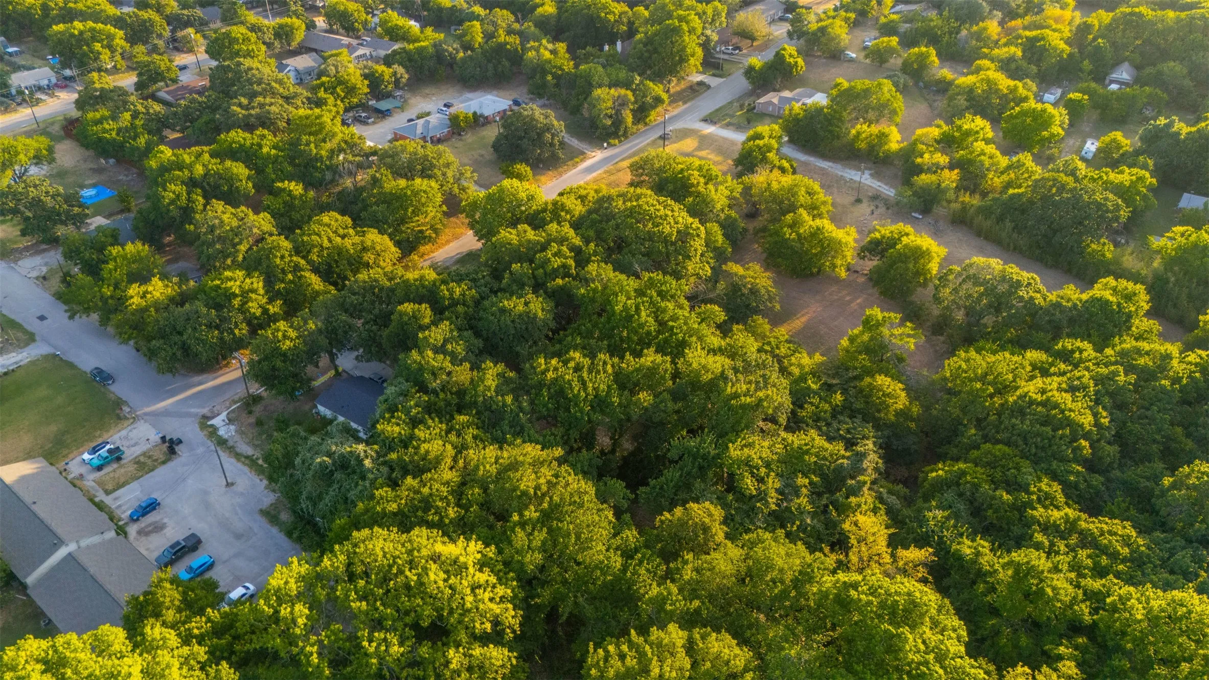 Unimproved Land For Sale in Parker County , 610 North Street, Weatherford, Texas 76086, 0, 0, Garage spaces, 0 Sqft, built in 0, mls#21361224, Real Estate Agent in Weatherford, Homes For Sale in Parker county, Homes For Sale in Weatherford, Realtor in Weatherford Texas, Real Estate Brokerage Independent Realty Texas, Luminita Cordes Realtor