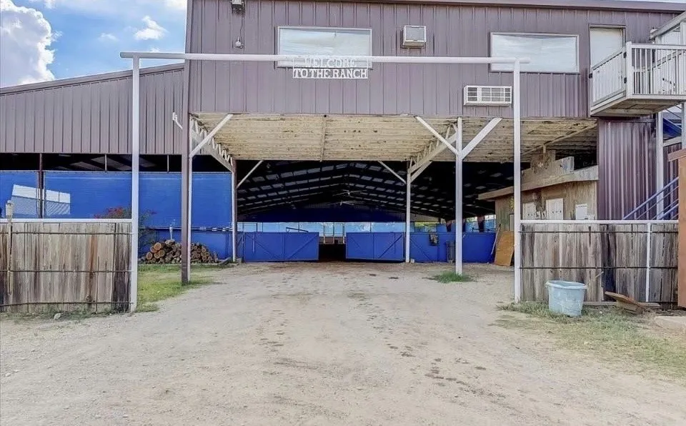 Ranch For Sale in Denton County , 9494 Waide Road, Sanger, Texas 76266, 0, 0, Garage spaces, 0 Sqft, built in 2004, Price $3,750,000, mls#21360892, Real Estate Agent in Sanger, Homes For Sale in Denton county, Homes For Sale in Sanger, Realtor in Sanger Texas, Real Estate Brokerage Independent Realty Texas, Luminita Cordes Realtor