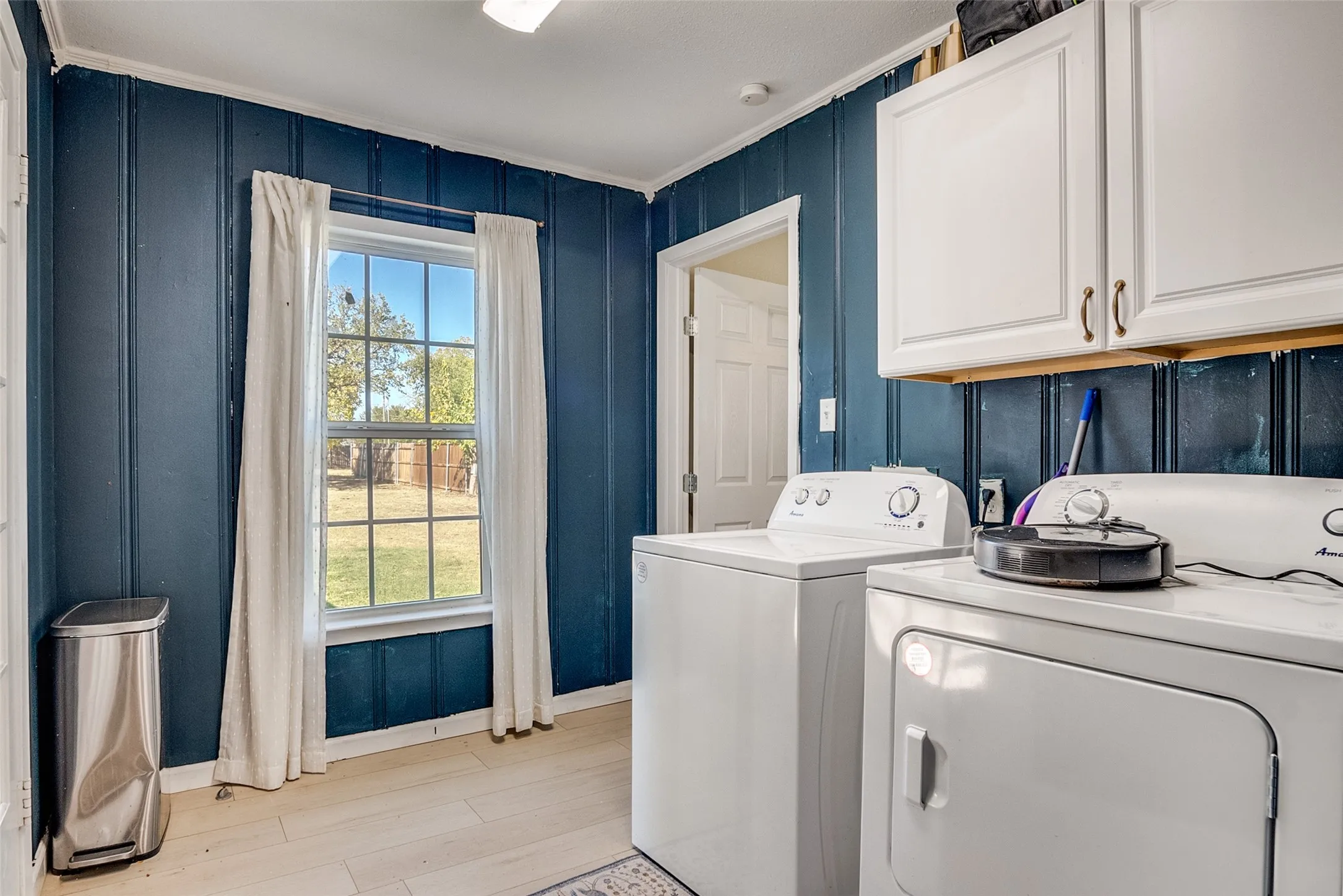 Single Family Residence For Rent in Parker County , 910 Norton Street, Weatherford, Texas 76086, 3 Bedroom, 2 Bathroom, Garage spaces, 1,418 Sqft, built in 0, mls#21361237, Real Estate Agent in Weatherford, Homes For Rent in Parker county, Homes For Rent in Weatherford, Realtor in Weatherford Texas, Real Estate Brokerage Independent Realty Texas, Luminita Cordes Realtor