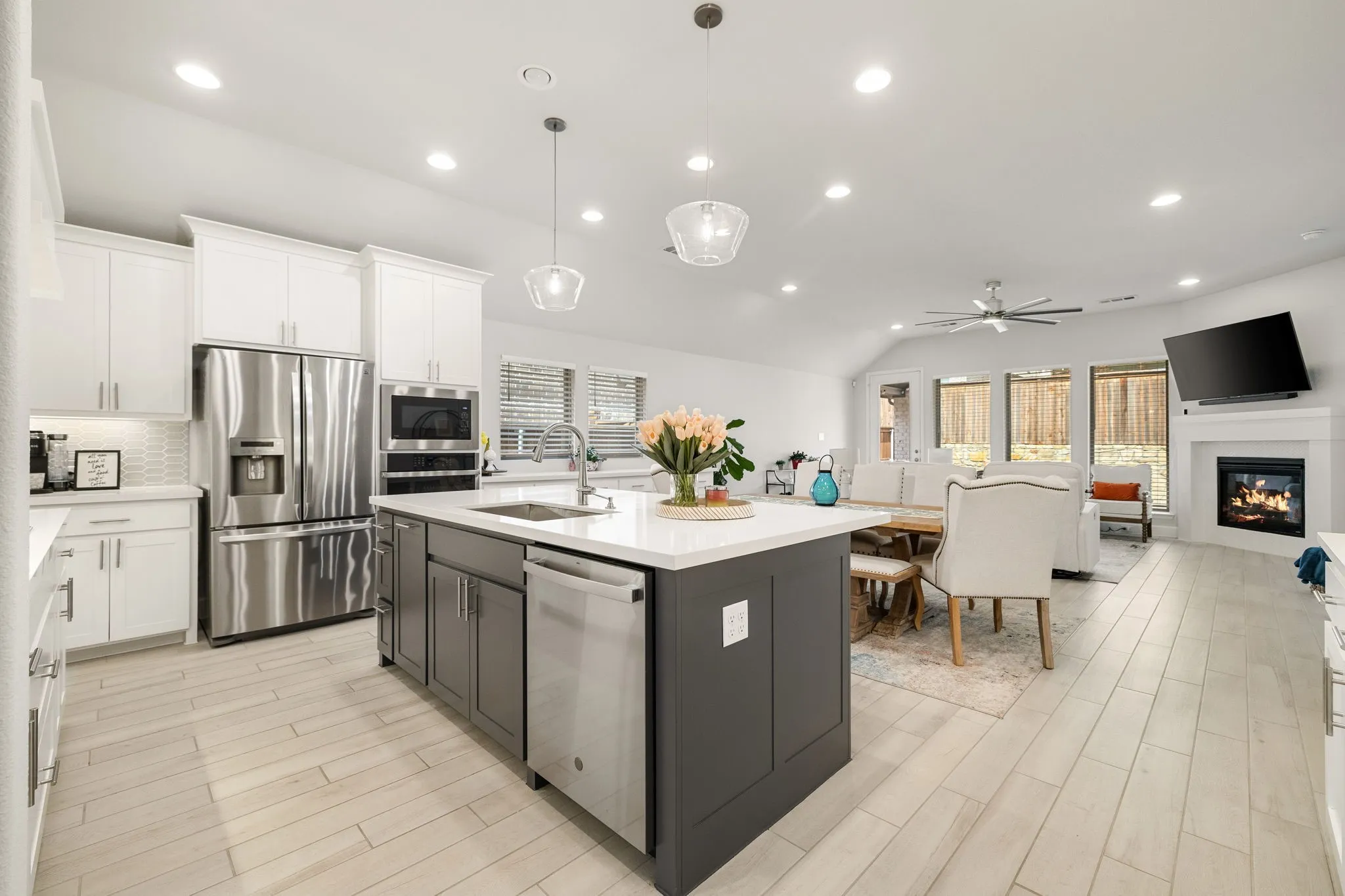 Single Family Residence For Rent in Collin County , 3040 Pedigree Court, Celina, Texas 75009, 4 Bedroom, 3 Bathroom, 2 Garage spaces, 2,545 Sqft, built in 2022, mls#21361242, Real Estate Agent in Celina, Homes For Rent in Collin county, Homes For Rent in Celina, Realtor in Celina Texas, Real Estate Brokerage Independent Realty Texas, Luminita Cordes Realtor