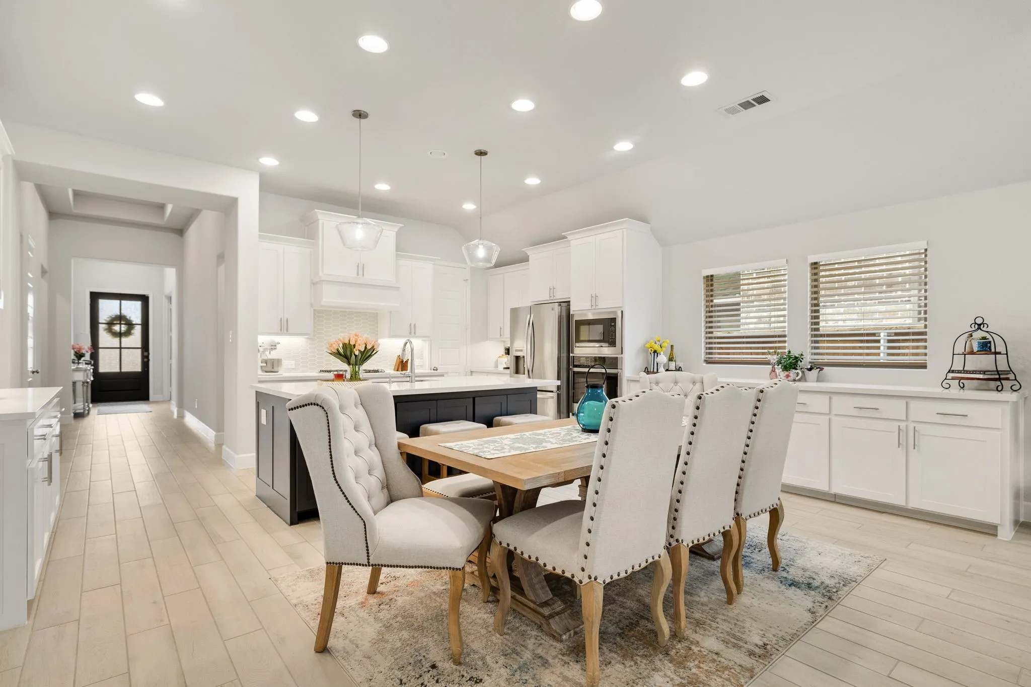 Single Family Residence For Rent in Collin County , 3040 Pedigree Court, Celina, Texas 75009, 4 Bedroom, 3 Bathroom, 2 Garage spaces, 2,545 Sqft, built in 2022, mls#21361242, Real Estate Agent in Celina, Homes For Rent in Collin county, Homes For Rent in Celina, Realtor in Celina Texas, Real Estate Brokerage Independent Realty Texas, Luminita Cordes Realtor