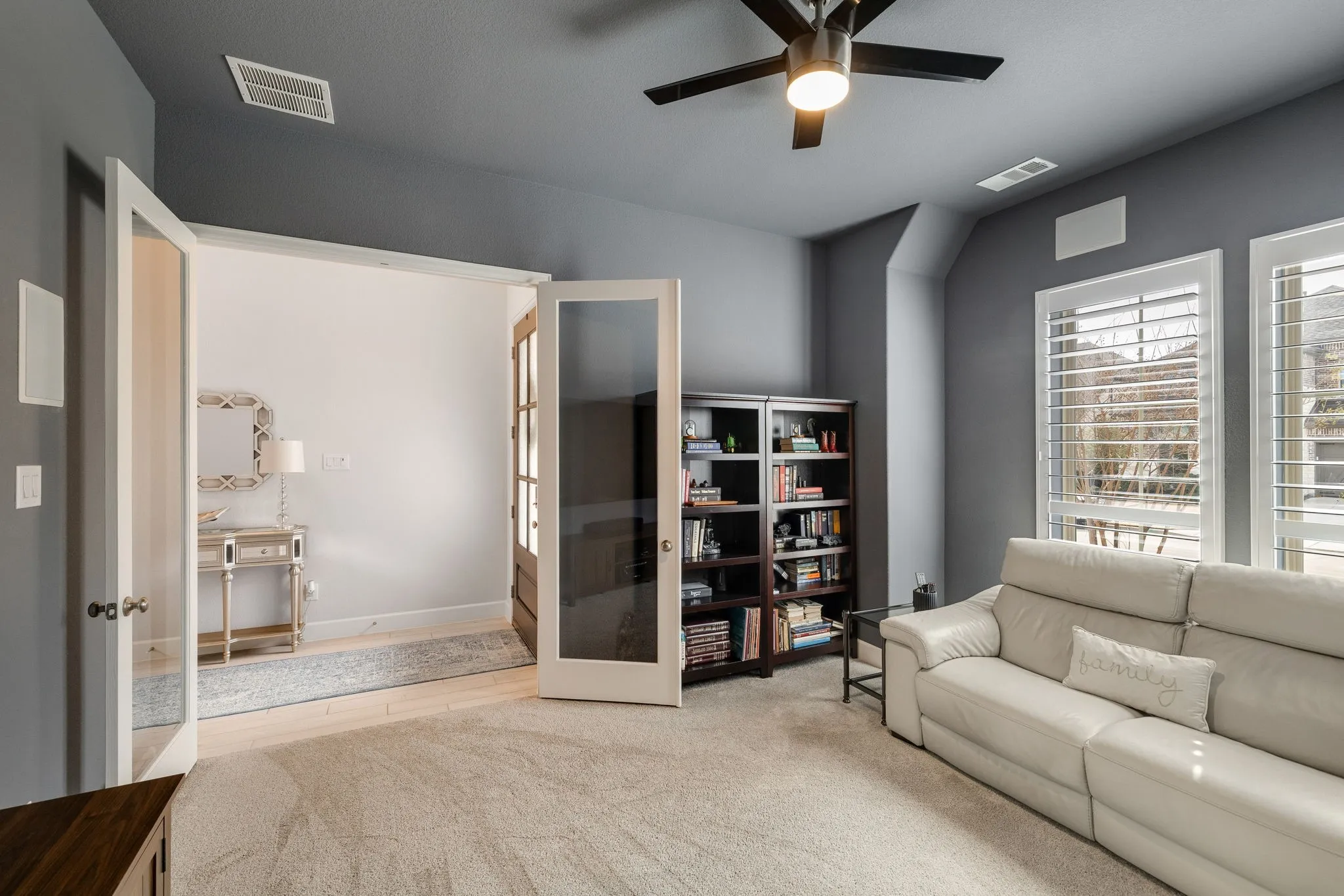 Single Family Residence For Rent in Collin County , 3040 Pedigree Court, Celina, Texas 75009, 4 Bedroom, 3 Bathroom, 2 Garage spaces, 2,545 Sqft, built in 2022, mls#21361242, Real Estate Agent in Celina, Homes For Rent in Collin county, Homes For Rent in Celina, Realtor in Celina Texas, Real Estate Brokerage Independent Realty Texas, Luminita Cordes Realtor