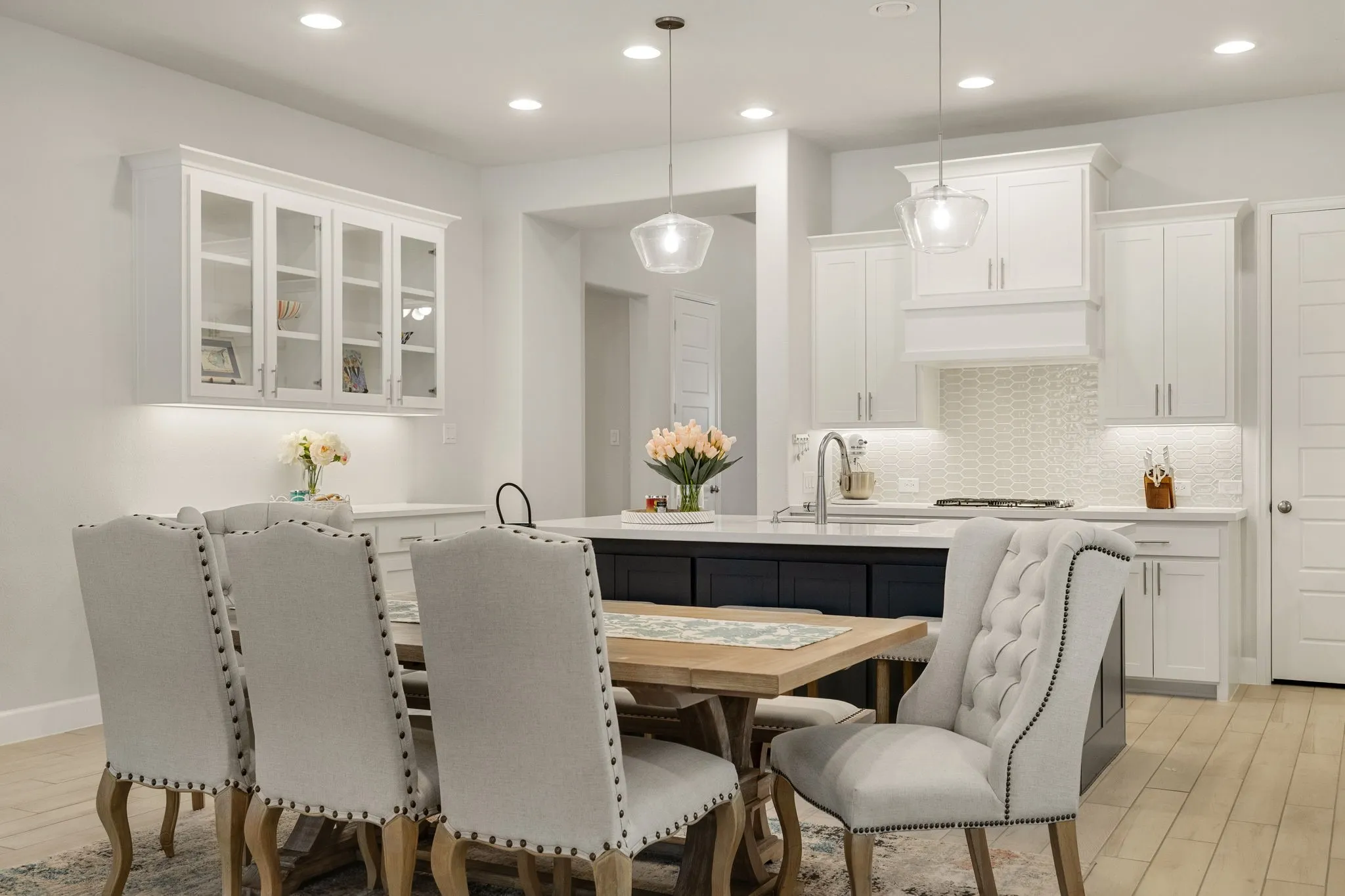 Single Family Residence For Rent in Collin County , 3040 Pedigree Court, Celina, Texas 75009, 4 Bedroom, 3 Bathroom, 2 Garage spaces, 2,545 Sqft, built in 2022, mls#21361242, Real Estate Agent in Celina, Homes For Rent in Collin county, Homes For Rent in Celina, Realtor in Celina Texas, Real Estate Brokerage Independent Realty Texas, Luminita Cordes Realtor