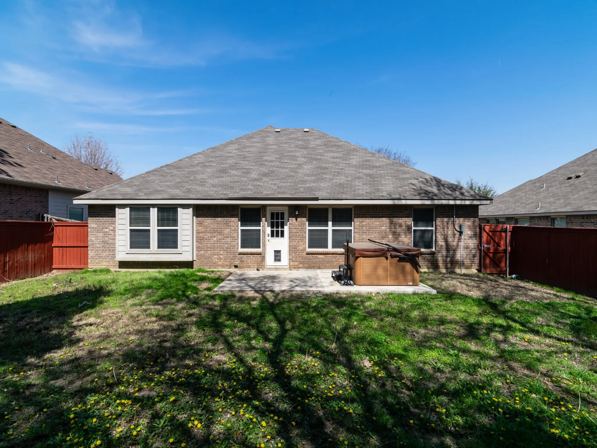 Single Family Residence For Rent in Denton County , 472 Northbrook Avenue, Oak Point, Texas 75068, 3 Bedroom, 2 Bathroom, 2 Garage spaces, 1,676 Sqft, built in 2009, mls#21361254, Real Estate Agent in Oak Point, Homes For Rent in Denton county, Homes For Rent in Oak Point, Realtor in Oak Point Texas, Real Estate Brokerage Independent Realty Texas, Luminita Cordes Realtor