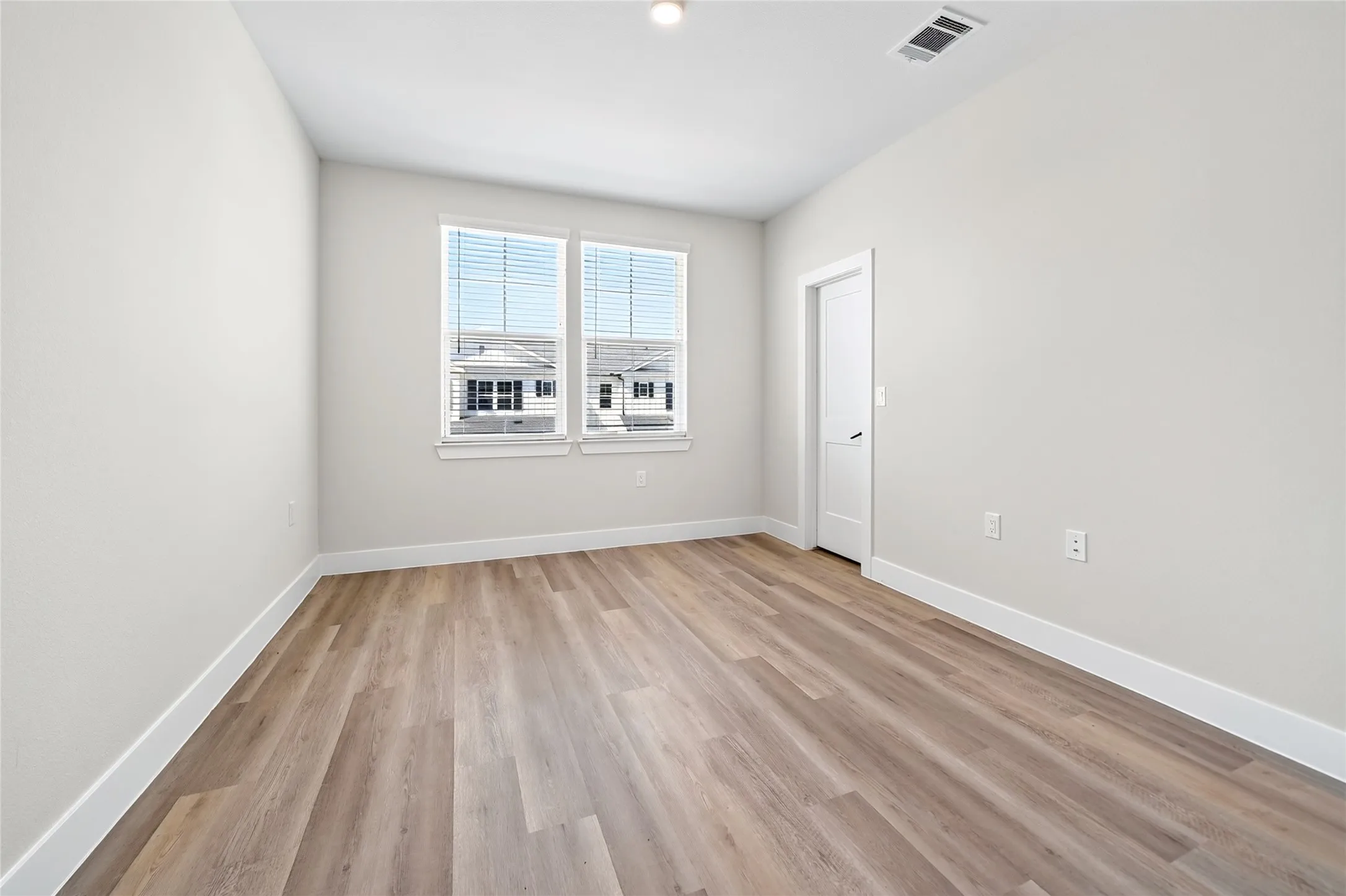 Townhouse For Rent in Collin County , 207 Melody Lane, Melissa, Texas 75454, 3 Bedroom, 3 Bathroom, 2 Garage spaces, 1,798 Sqft, built in 2026, mls#21361133, Real Estate Agent in Melissa, Homes For Rent in Collin county, Homes For Rent in Melissa, Realtor in Melissa Texas, Real Estate Brokerage Independent Realty Texas, Luminita Cordes Realtor