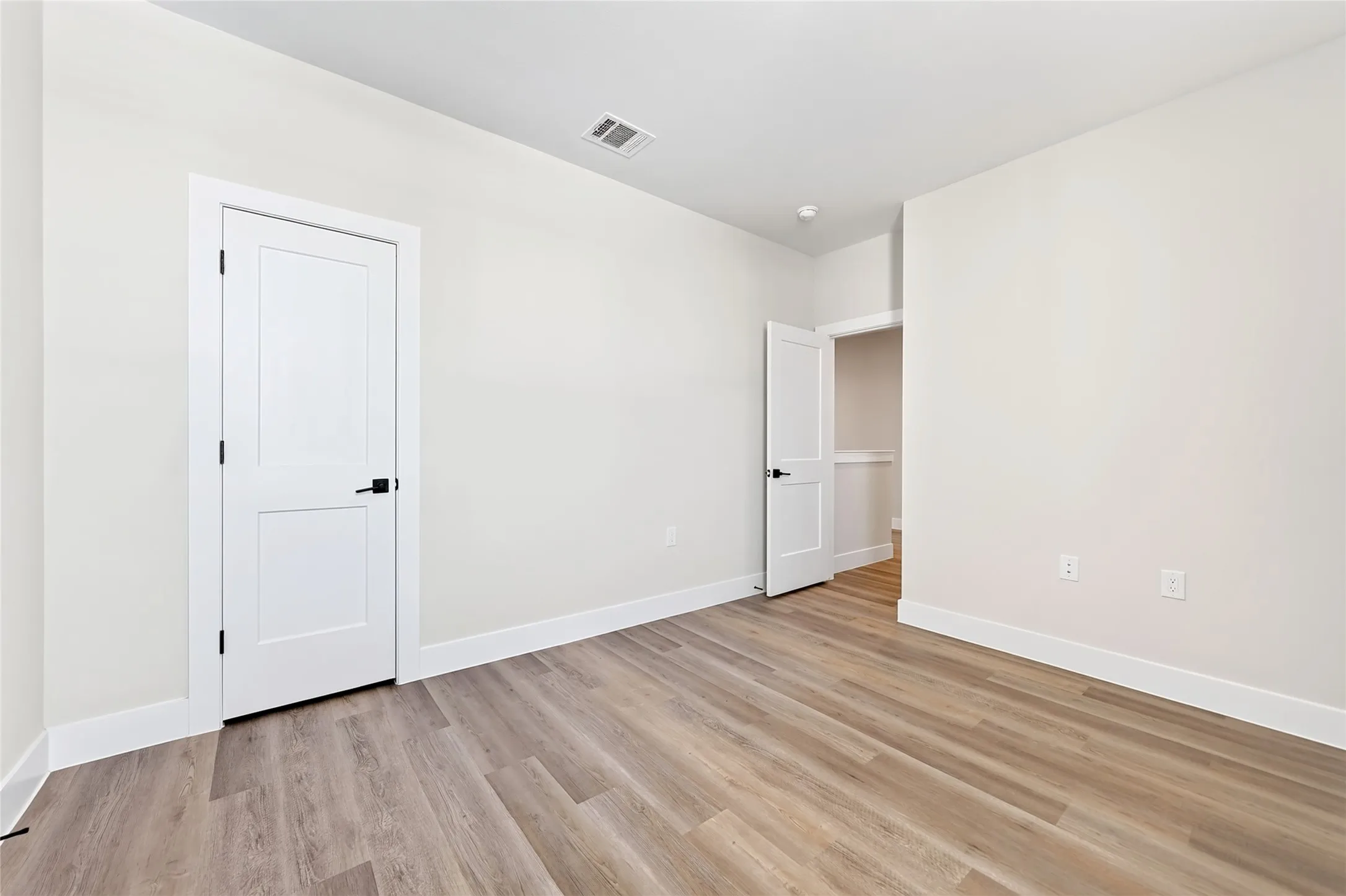 Townhouse For Rent in Collin County , 207 Melody Lane, Melissa, Texas 75454, 3 Bedroom, 3 Bathroom, 2 Garage spaces, 1,798 Sqft, built in 2026, mls#21361133, Real Estate Agent in Melissa, Homes For Rent in Collin county, Homes For Rent in Melissa, Realtor in Melissa Texas, Real Estate Brokerage Independent Realty Texas, Luminita Cordes Realtor