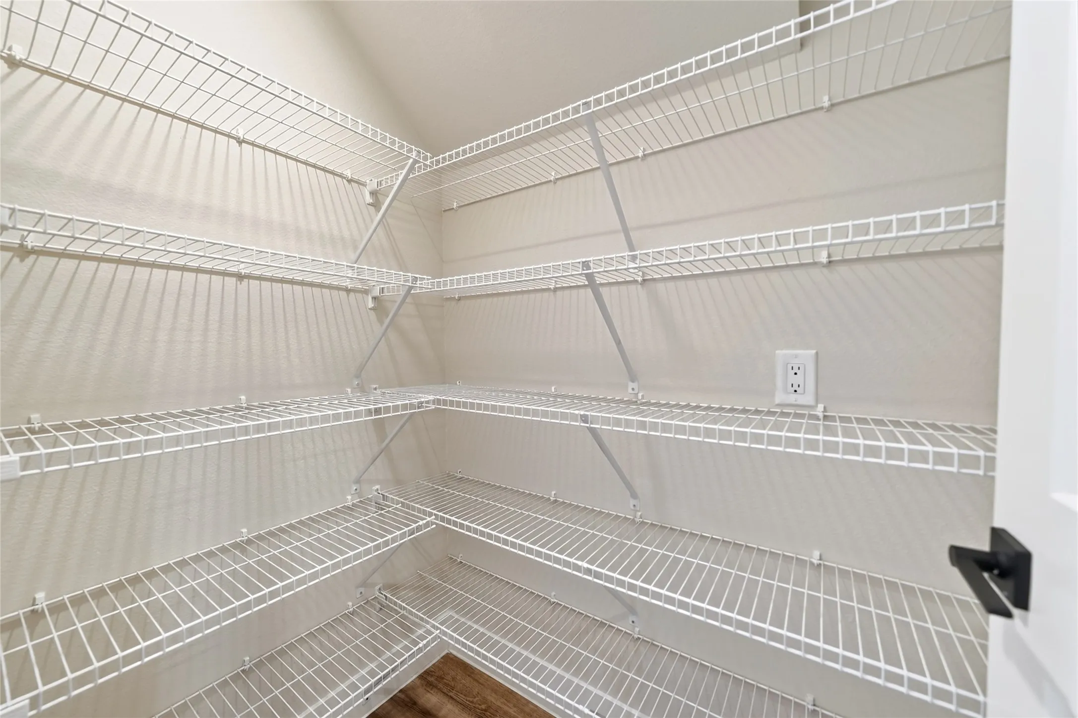 Townhouse For Rent in Collin County , 207 Melody Lane, Melissa, Texas 75454, 3 Bedroom, 3 Bathroom, 2 Garage spaces, 1,798 Sqft, built in 2026, mls#21361133, Real Estate Agent in Melissa, Homes For Rent in Collin county, Homes For Rent in Melissa, Realtor in Melissa Texas, Real Estate Brokerage Independent Realty Texas, Luminita Cordes Realtor