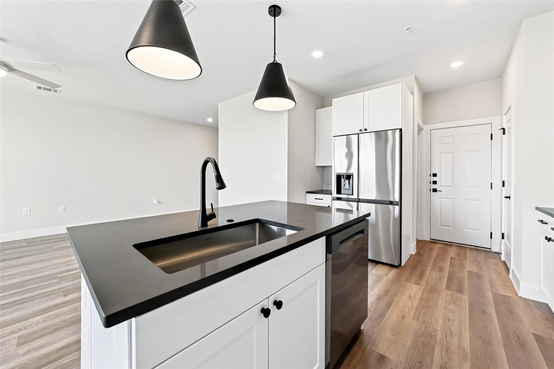 Townhouse For Rent in Collin County , 205 Melody Lane, Melissa, Texas 75454, 3 Bedroom, 3 Bathroom, 2 Garage spaces, 1,798 Sqft, built in 2026, mls#21361107, Real Estate Agent in Melissa, Homes For Rent in Collin county, Homes For Rent in Melissa, Realtor in Melissa Texas, Real Estate Brokerage Independent Realty Texas, Luminita Cordes Realtor