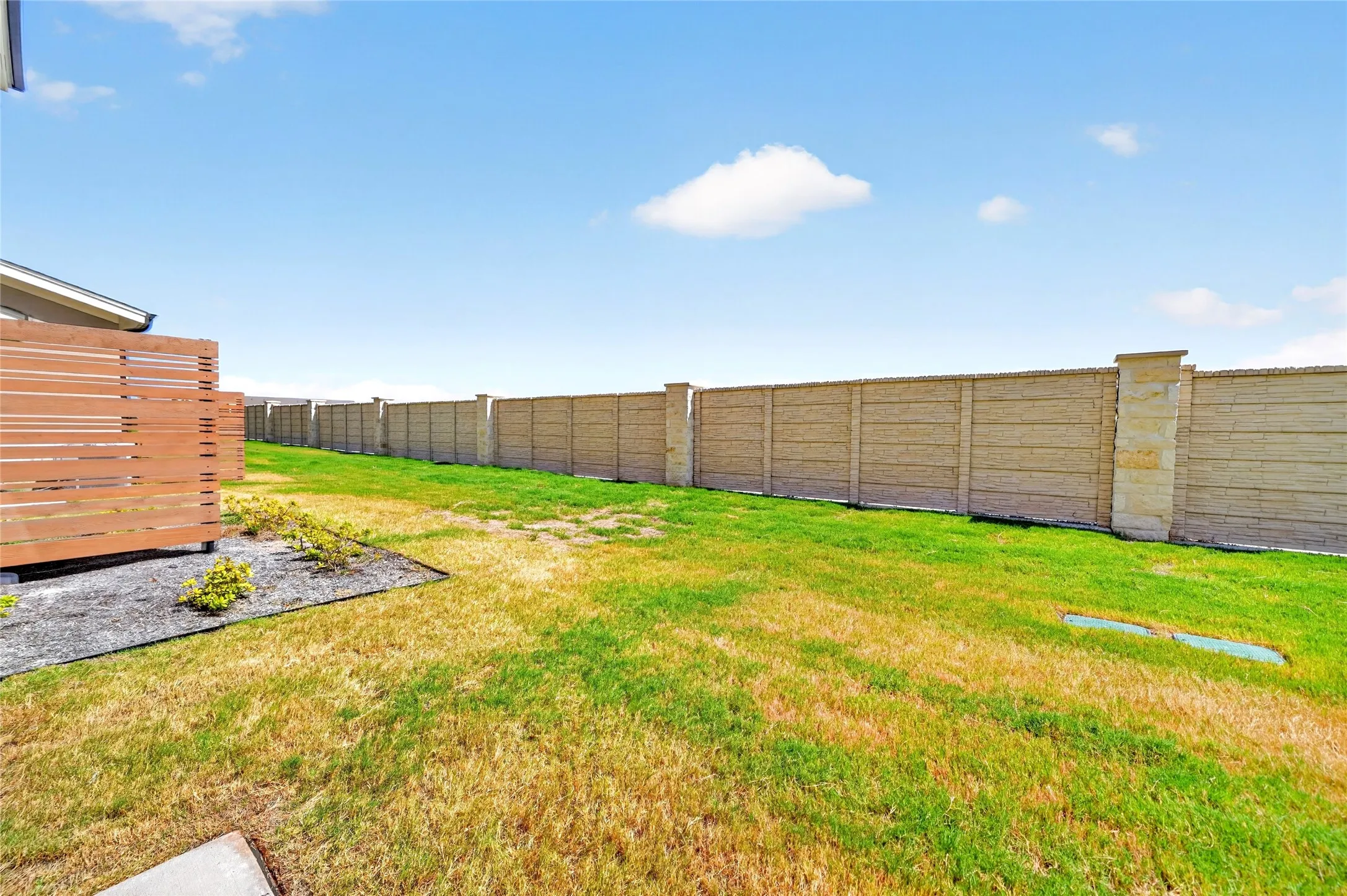 Townhouse For Rent in Collin County , 205 Melody Lane, Melissa, Texas 75454, 3 Bedroom, 3 Bathroom, 2 Garage spaces, 1,798 Sqft, built in 2026, mls#21361107, Real Estate Agent in Melissa, Homes For Rent in Collin county, Homes For Rent in Melissa, Realtor in Melissa Texas, Real Estate Brokerage Independent Realty Texas, Luminita Cordes Realtor