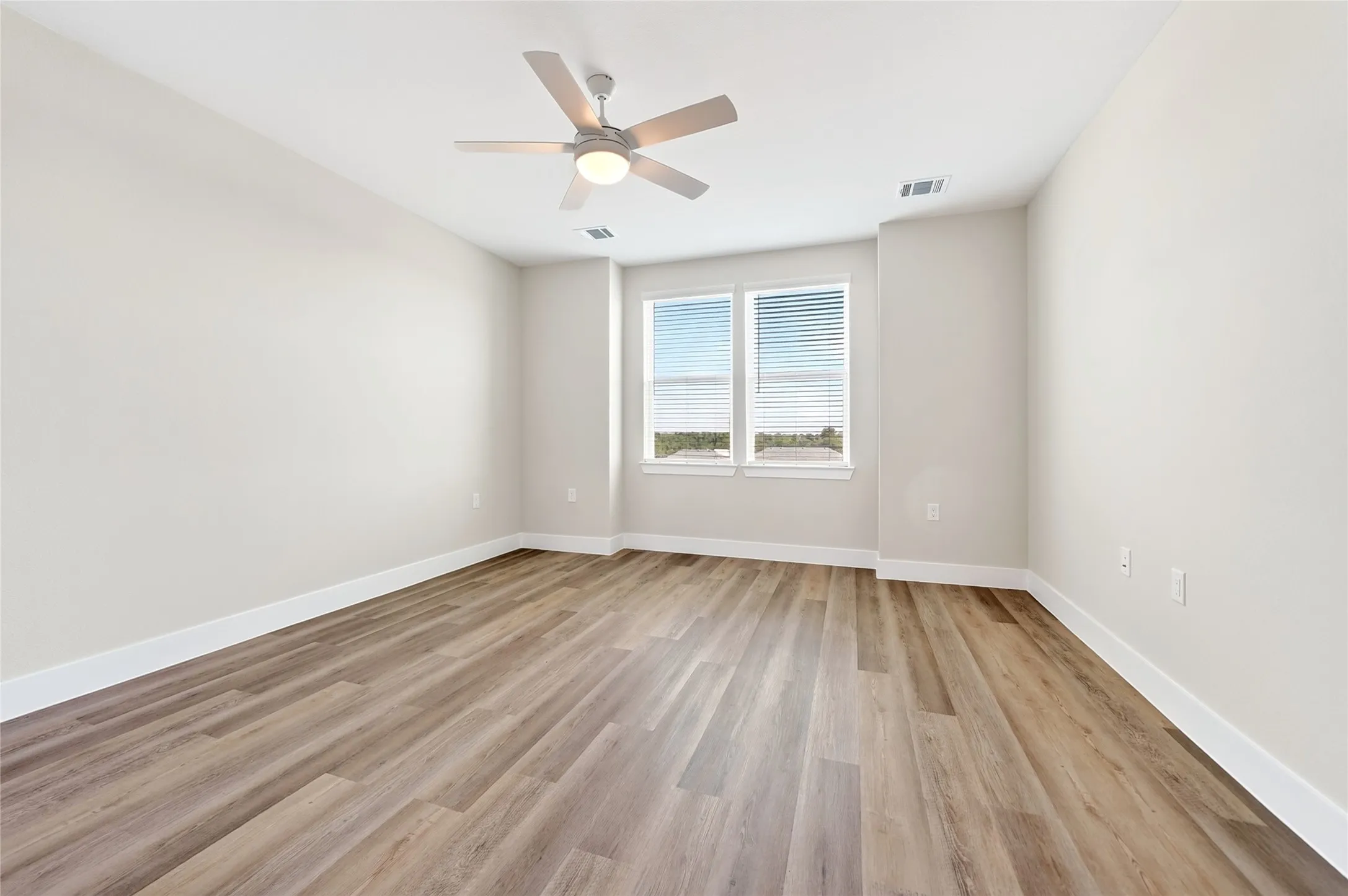 Townhouse For Rent in Collin County , 205 Melody Lane, Melissa, Texas 75454, 3 Bedroom, 3 Bathroom, 2 Garage spaces, 1,798 Sqft, built in 2026, mls#21361107, Real Estate Agent in Melissa, Homes For Rent in Collin county, Homes For Rent in Melissa, Realtor in Melissa Texas, Real Estate Brokerage Independent Realty Texas, Luminita Cordes Realtor