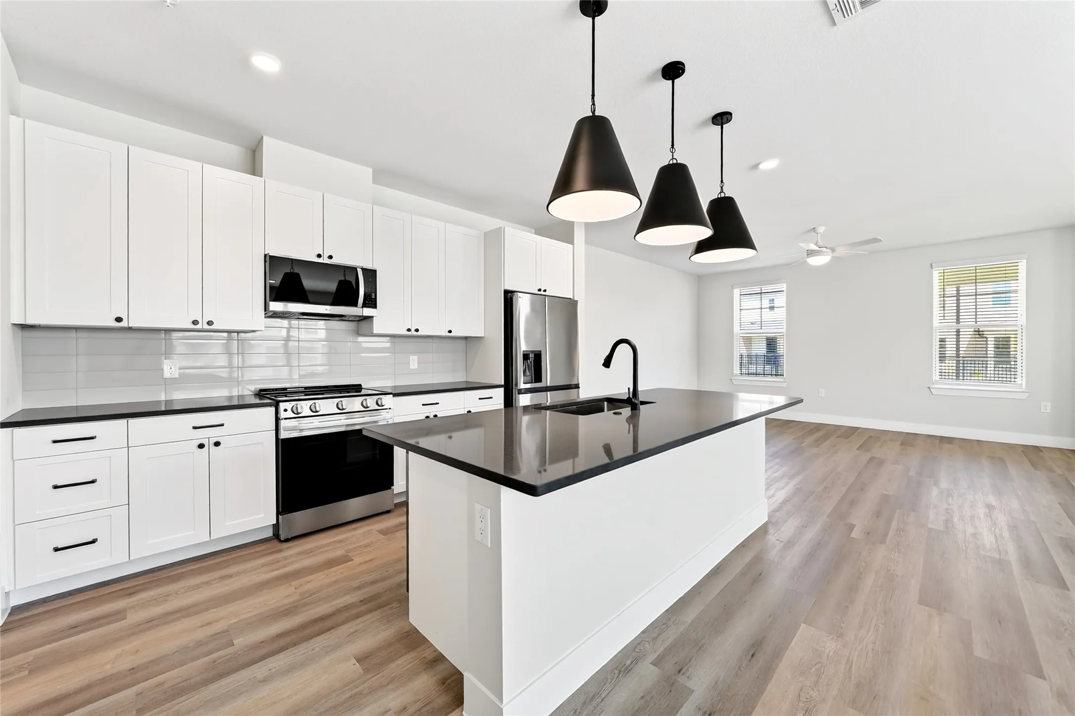 Townhouse For Rent in Collin County , 2902 Serenity Lane, Melissa, Texas 75454, 4 Bedroom, 4 Bathroom, 2 Garage spaces, 2,168 Sqft, built in 2026, mls#21361084, Real Estate Agent in Melissa, Homes For Rent in Collin county, Homes For Rent in Melissa, Realtor in Melissa Texas, Real Estate Brokerage Independent Realty Texas, Luminita Cordes Realtor