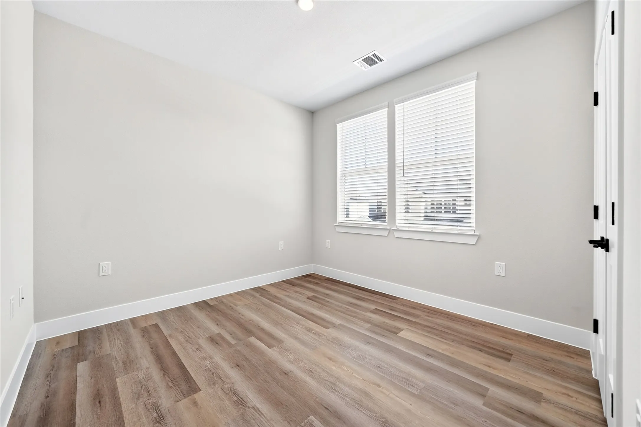 Townhouse For Rent in Collin County , 2902 Serenity Lane, Melissa, Texas 75454, 4 Bedroom, 4 Bathroom, 2 Garage spaces, 2,168 Sqft, built in 2026, mls#21361084, Real Estate Agent in Melissa, Homes For Rent in Collin county, Homes For Rent in Melissa, Realtor in Melissa Texas, Real Estate Brokerage Independent Realty Texas, Luminita Cordes Realtor