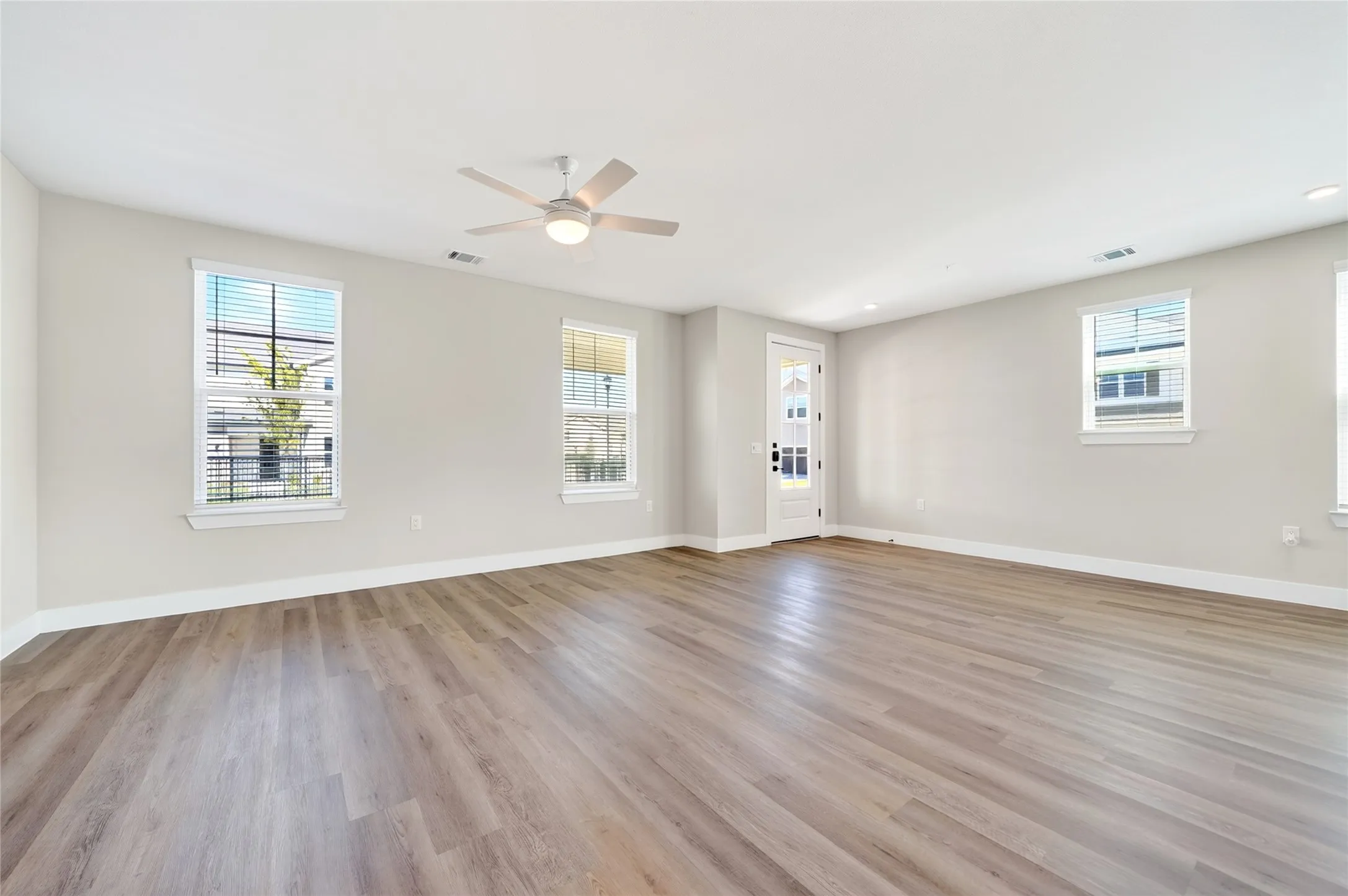 Townhouse For Rent in Collin County , 2902 Serenity Lane, Melissa, Texas 75454, 4 Bedroom, 4 Bathroom, 2 Garage spaces, 2,168 Sqft, built in 2026, mls#21361084, Real Estate Agent in Melissa, Homes For Rent in Collin county, Homes For Rent in Melissa, Realtor in Melissa Texas, Real Estate Brokerage Independent Realty Texas, Luminita Cordes Realtor