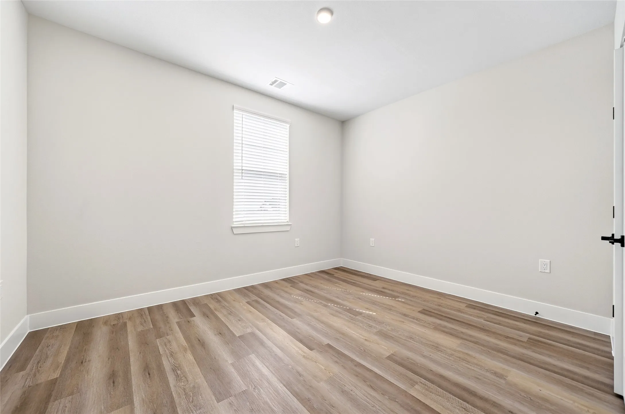 Townhouse For Rent in Collin County , 2902 Serenity Lane, Melissa, Texas 75454, 4 Bedroom, 4 Bathroom, 2 Garage spaces, 2,168 Sqft, built in 2026, mls#21361084, Real Estate Agent in Melissa, Homes For Rent in Collin county, Homes For Rent in Melissa, Realtor in Melissa Texas, Real Estate Brokerage Independent Realty Texas, Luminita Cordes Realtor
