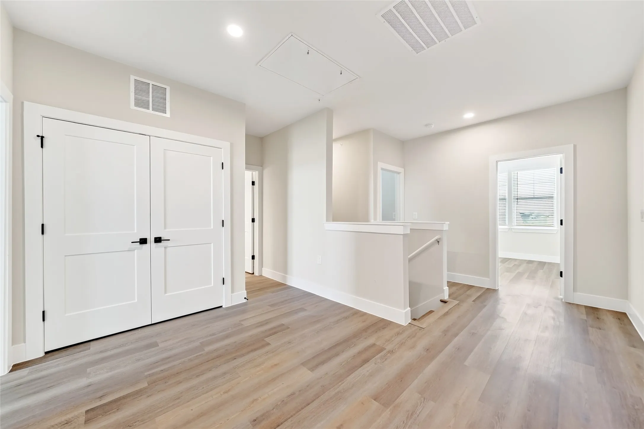 Townhouse For Rent in Collin County , 221 Melody Lane, Melissa, Texas 75454, 3 Bedroom, 3 Bathroom, 2 Garage spaces, 1,798 Sqft, built in 2026, mls#21360880, Real Estate Agent in Melissa, Homes For Rent in Collin county, Homes For Rent in Melissa, Realtor in Melissa Texas, Real Estate Brokerage Independent Realty Texas, Luminita Cordes Realtor