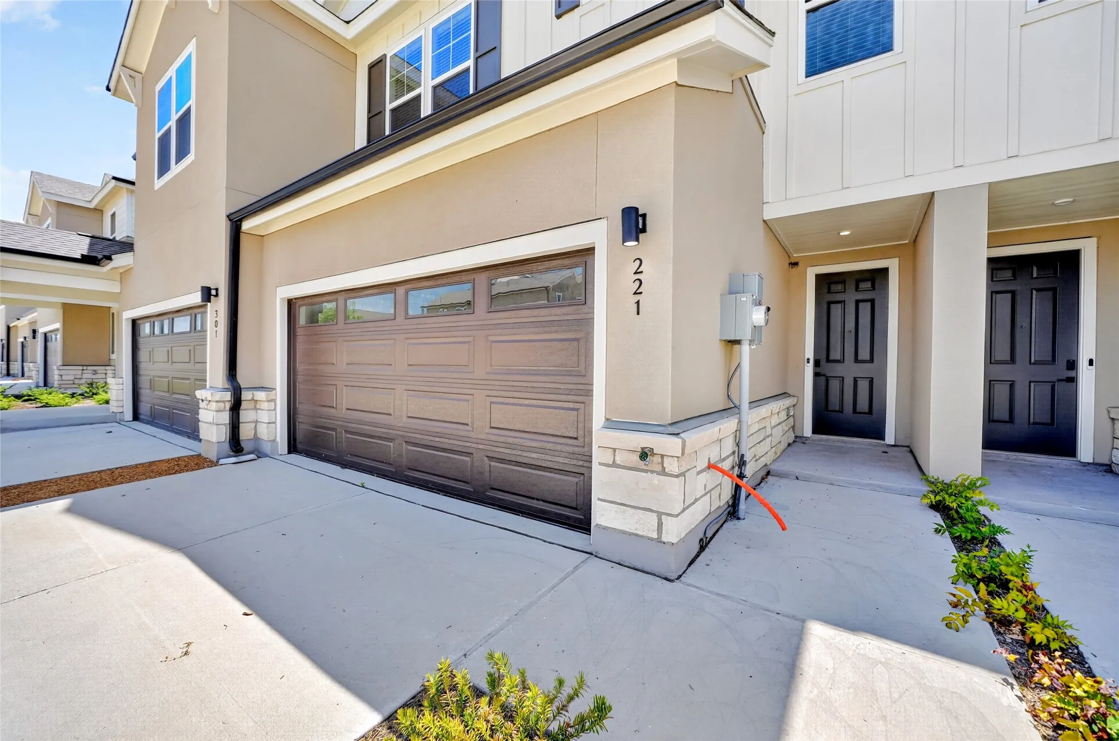 Townhouse For Rent in Collin County , 221 Melody Lane, Melissa, Texas 75454, 3 Bedroom, 3 Bathroom, 2 Garage spaces, 1,798 Sqft, built in 2026, mls#21360880, Real Estate Agent in Melissa, Homes For Rent in Collin county, Homes For Rent in Melissa, Realtor in Melissa Texas, Real Estate Brokerage Independent Realty Texas, Luminita Cordes Realtor