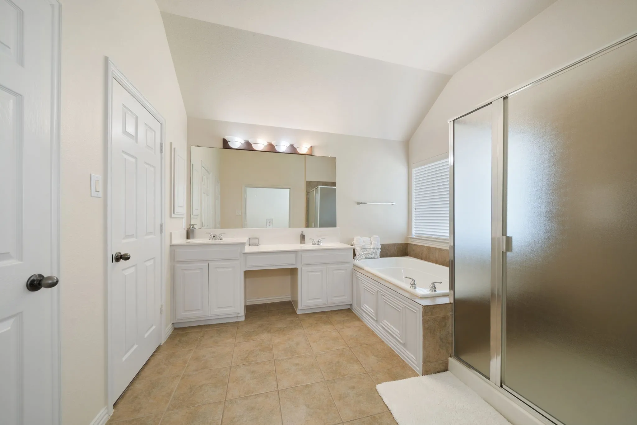 Single Family Residence For Rent in Denton County , 2653 WHISPERING Trail, Little Elm, Texas 75068, 4 Bedroom, 3 Bathroom, 2 Garage spaces, 2,293 Sqft, built in 2004, mls#21354605, Real Estate Agent in Little Elm, Homes For Rent in Denton county, Homes For Rent in Little Elm, Realtor in Little Elm Texas, Real Estate Brokerage Independent Realty Texas, Luminita Cordes Realtor