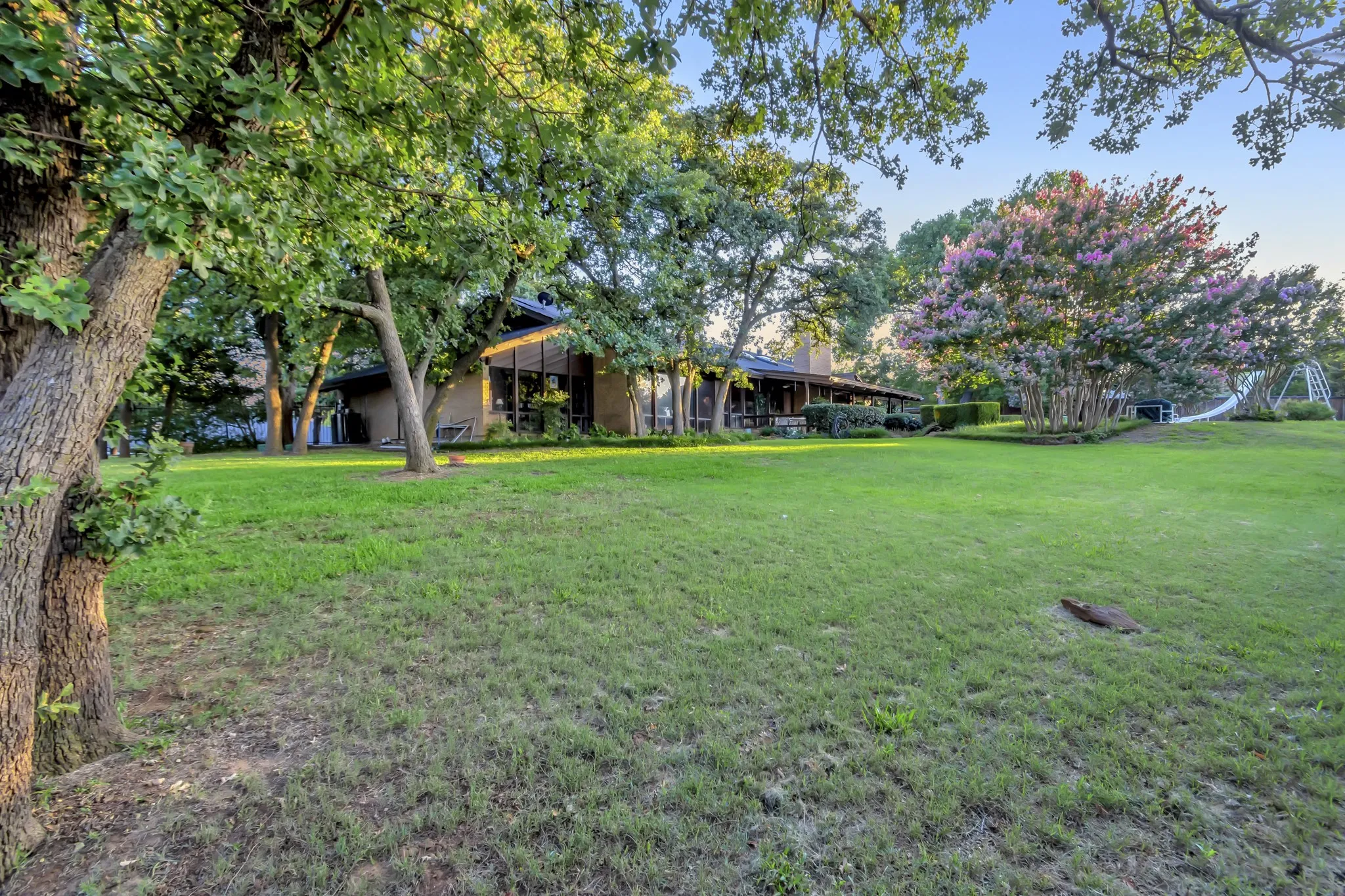 Single Family Residence For Sale in Tarrant County , 1665 Knox Road, Keller, Texas 76262, 4 Bedroom, 3 Bathroom, 2 Garage spaces, 3,906 Sqft, built in 1980, Price $1,800,000, mls#21361218, Real Estate Agent in Keller, Homes For Sale in Tarrant county, Homes For Sale in Keller, Realtor in Keller Texas, Real Estate Brokerage Independent Realty Texas, Luminita Cordes Realtor