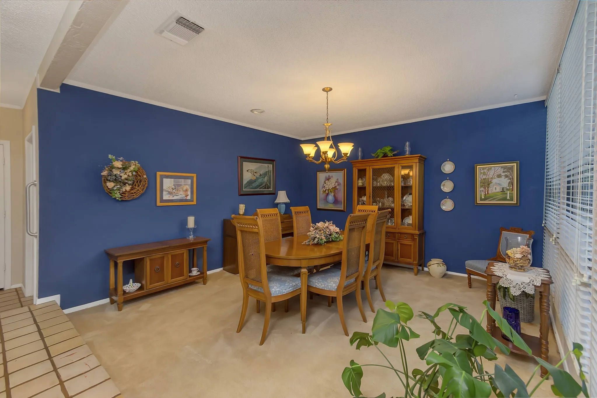 Single Family Residence For Sale in Tarrant County , 1665 Knox Road, Keller, Texas 76262, 4 Bedroom, 3 Bathroom, 2 Garage spaces, 3,906 Sqft, built in 1980, Price $1,800,000, mls#21361218, Real Estate Agent in Keller, Homes For Sale in Tarrant county, Homes For Sale in Keller, Realtor in Keller Texas, Real Estate Brokerage Independent Realty Texas, Luminita Cordes Realtor