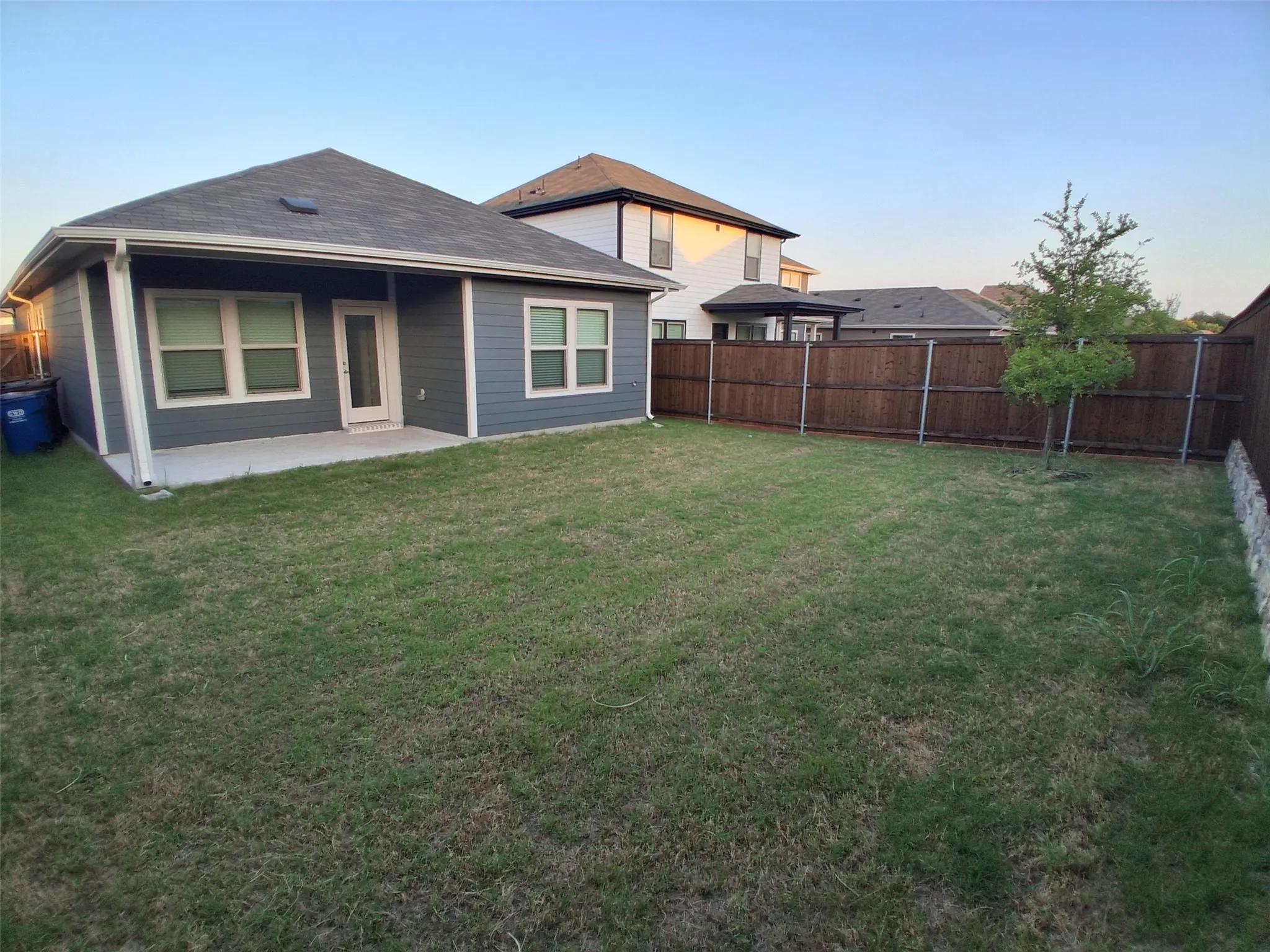 Single Family Residence For Rent in Collin County , 4000 Marble Falls, Farmersville, Texas 75442, 3 Bedroom, 3 Bathroom, 2 Garage spaces, 1,482 Sqft, built in 2023, mls#21361015, Real Estate Agent in Farmersville, Homes For Rent in Collin county, Homes For Rent in Farmersville, Realtor in Farmersville Texas, Real Estate Brokerage Independent Realty Texas, Luminita Cordes Realtor