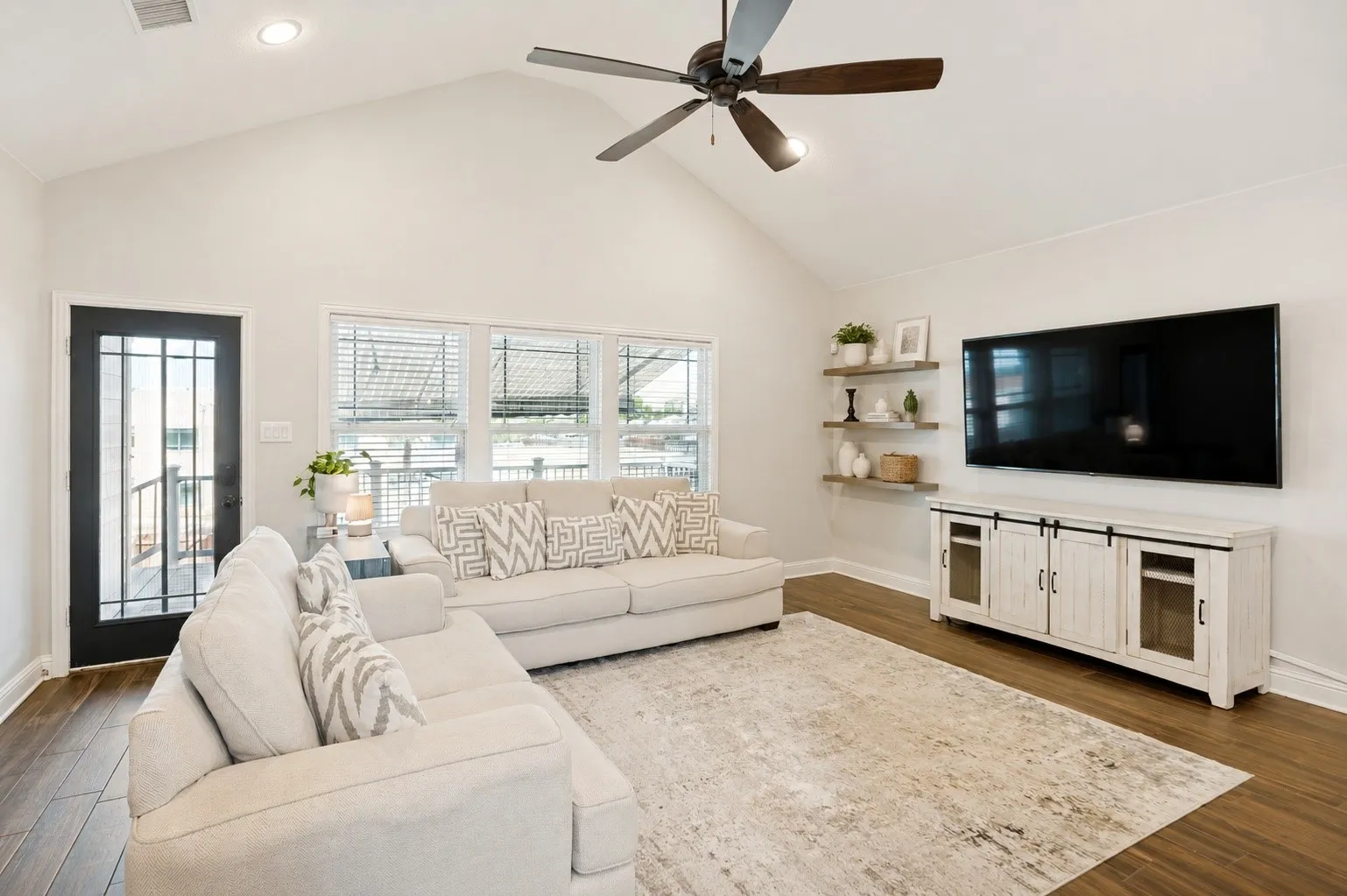 Single Family Residence For Rent in Denton County , 18141 Justice Lane, Dallas, Texas 75287, 4 Bedroom, 3 Bathroom, 2 Garage spaces, 1,963 Sqft, built in 2016, mls#21361106, Real Estate Agent in Dallas, Homes For Rent in Denton county, Homes For Rent in Dallas, Realtor in Dallas Texas, Real Estate Brokerage Independent Realty Texas, Luminita Cordes Realtor