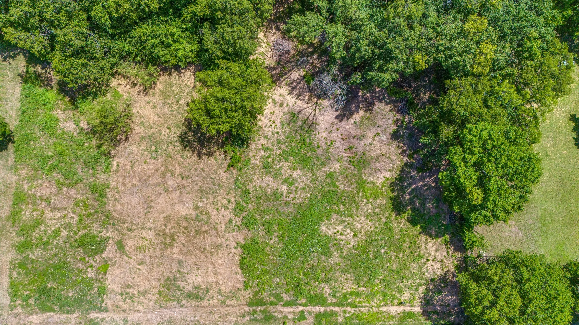Unimproved Land For Sale in Dallas County , 3106 Claibourne Boulevard, Dallas, Texas 75212, 0, 0, Garage spaces, 0 Sqft, built in 0, Price $55,000, mls#21361296, Real Estate Agent in Dallas, Homes For Sale in Dallas county, Homes For Sale in Dallas, Realtor in Dallas Texas, Real Estate Brokerage Independent Realty Texas, Luminita Cordes Realtor