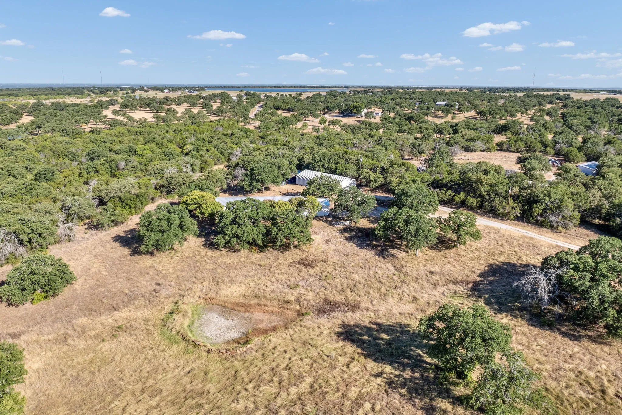 Mobile Home For Sale in Palo Pinto County , 365 Dusty Trail, Mineral Wells, Texas 76067, 4 Bedroom, 2 Bathroom, 2 Garage spaces, 2,128 Sqft, built in 1994, mls#21360480, Real Estate Agent in Mineral Wells, Homes For Sale in Palo Pinto county, Homes For Sale in Mineral Wells, Realtor in Mineral Wells Texas, Real Estate Brokerage Independent Realty Texas, Luminita Cordes Realtor