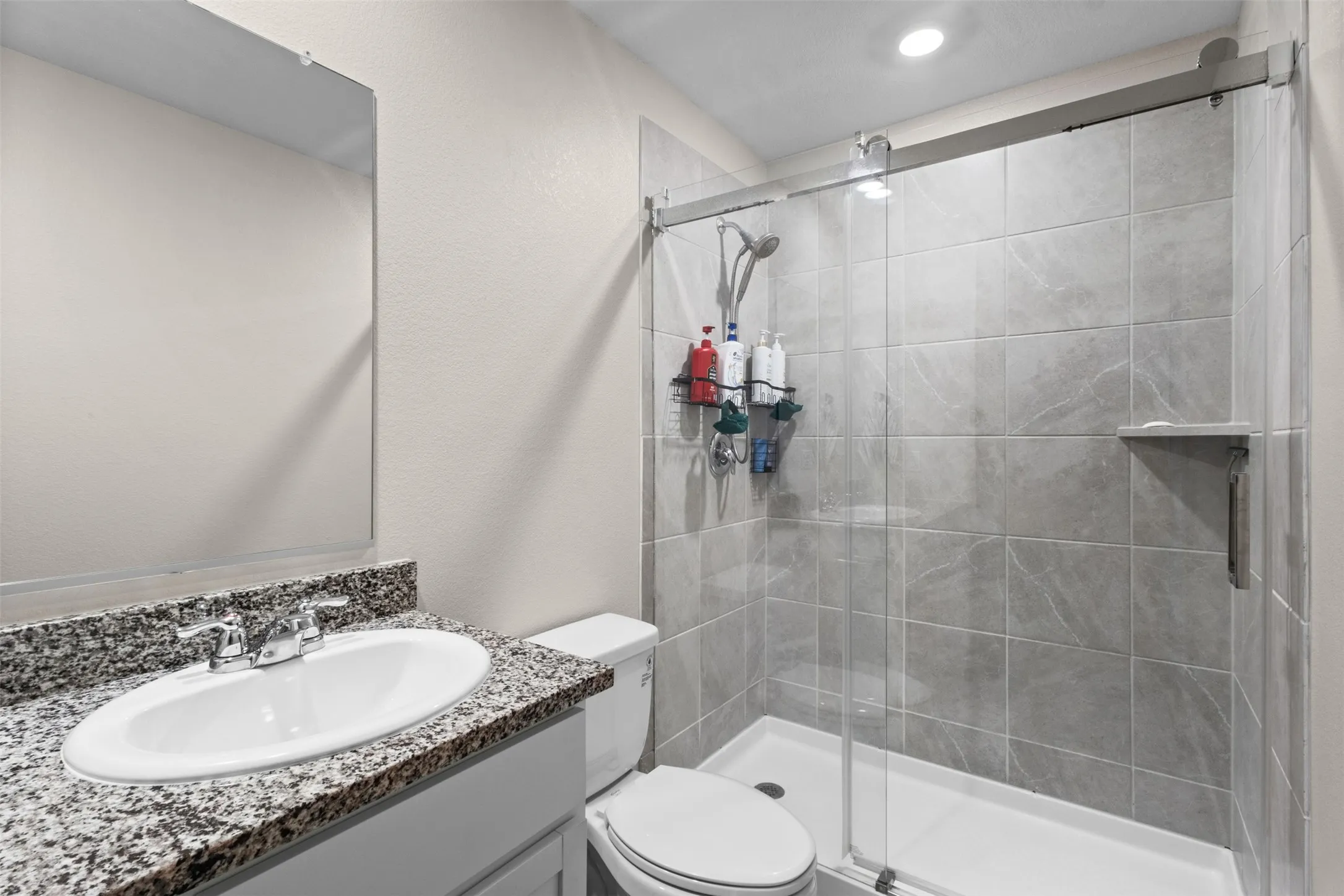 Single Family Residence For Sale in Ellis County , 461 Whistlestop Way, Ferris, Texas 75125, 3 Bedroom, 2 Bathroom, Garage spaces, 1,147 Sqft, built in 2024, mls#21361327, Real Estate Agent in Ferris, Homes For Sale in Ellis county, Homes For Sale in Ferris, Realtor in Ferris Texas, Real Estate Brokerage Independent Realty Texas, Luminita Cordes Realtor