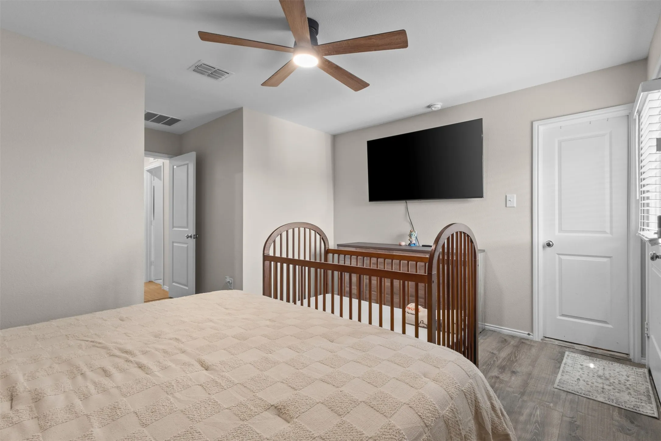 Single Family Residence For Sale in Ellis County , 461 Whistlestop Way, Ferris, Texas 75125, 3 Bedroom, 2 Bathroom, Garage spaces, 1,147 Sqft, built in 2024, mls#21361327, Real Estate Agent in Ferris, Homes For Sale in Ellis county, Homes For Sale in Ferris, Realtor in Ferris Texas, Real Estate Brokerage Independent Realty Texas, Luminita Cordes Realtor