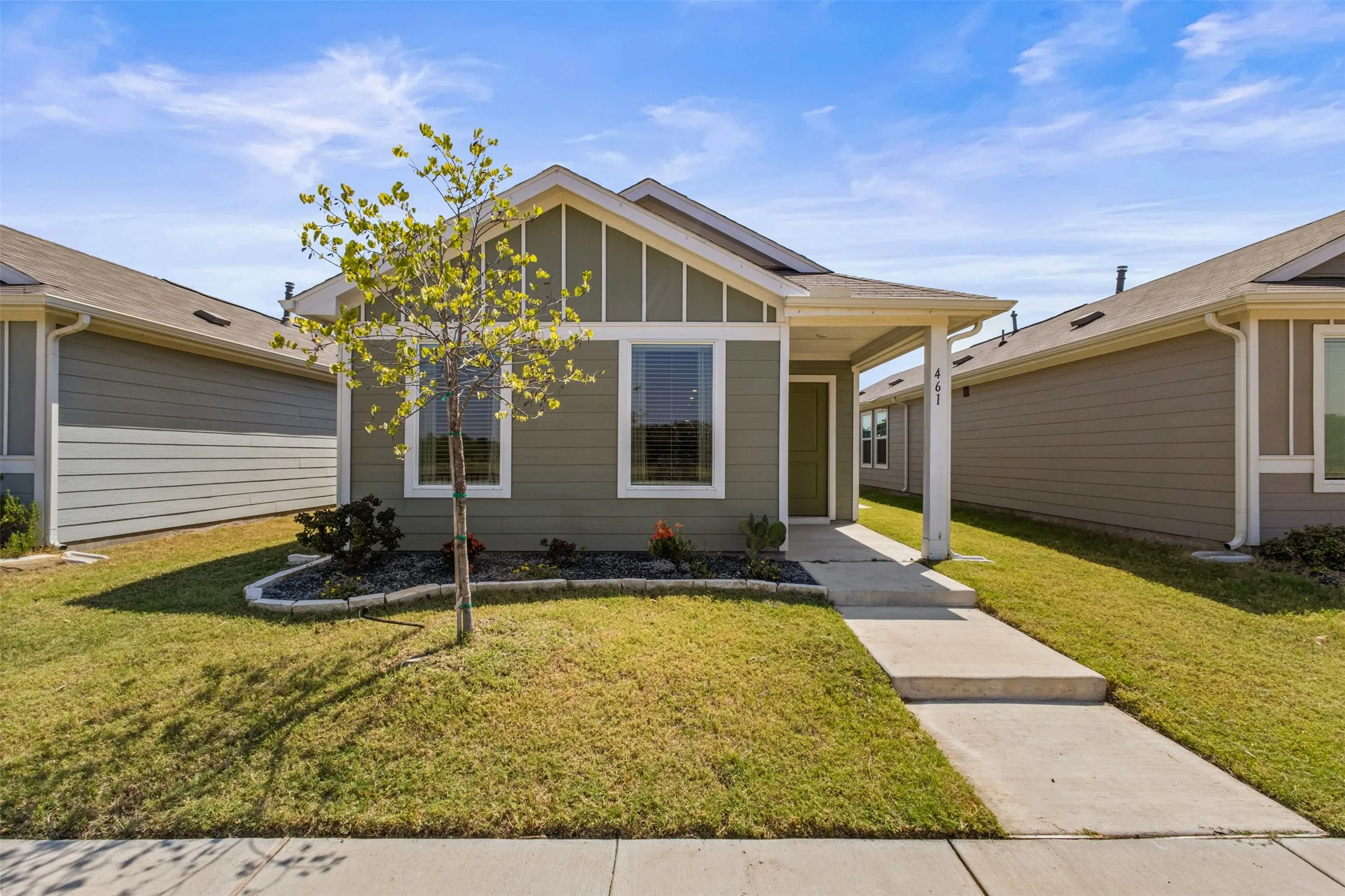 Single Family Residence For Sale in Ellis County , 461 Whistlestop Way, Ferris, Texas 75125, 3 Bedroom, 2 Bathroom, Garage spaces, 1,147 Sqft, built in 2024, mls#21361327, Real Estate Agent in Ferris, Homes For Sale in Ellis county, Homes For Sale in Ferris, Realtor in Ferris Texas, Real Estate Brokerage Independent Realty Texas, Luminita Cordes Realtor