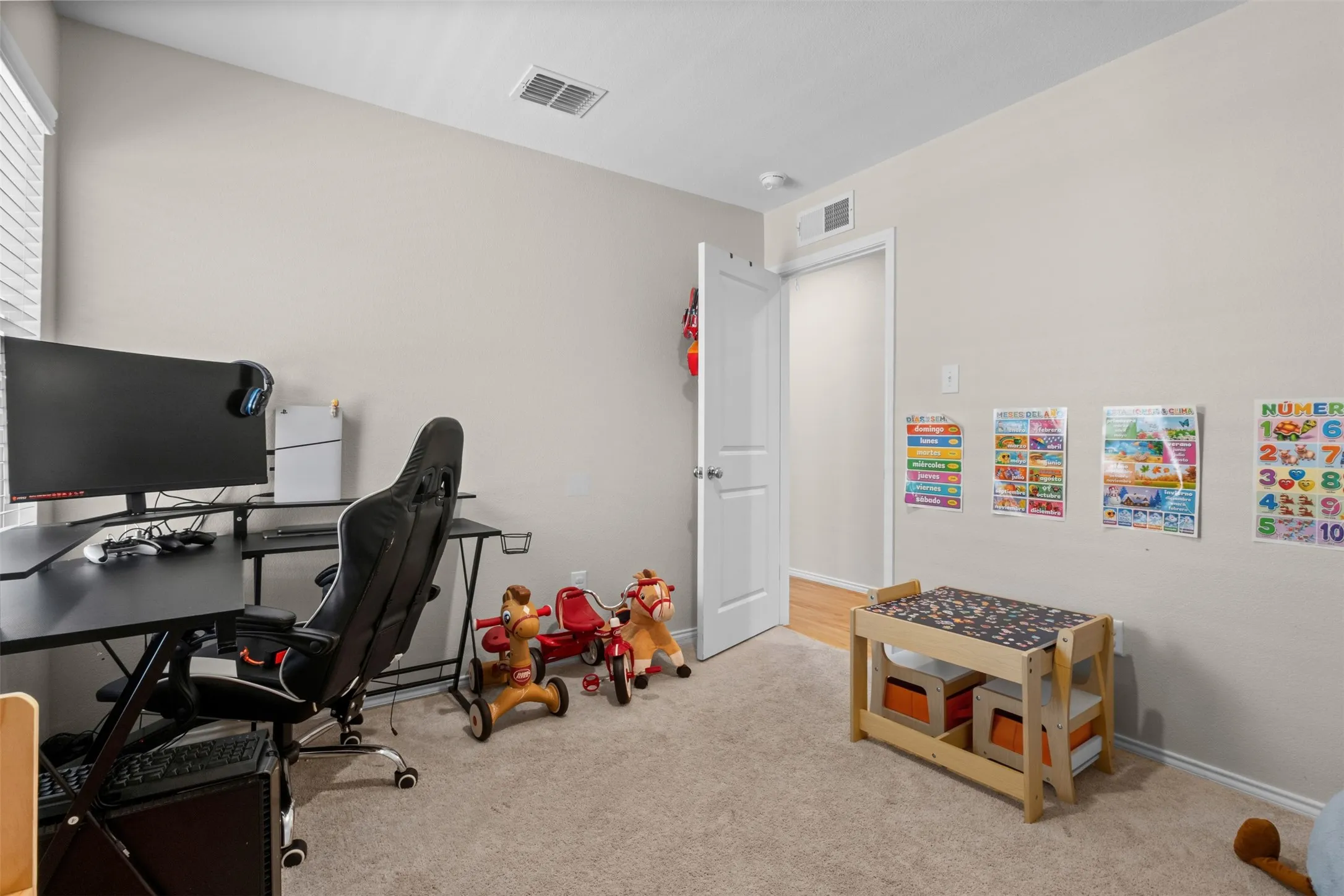 Single Family Residence For Sale in Ellis County , 461 Whistlestop Way, Ferris, Texas 75125, 3 Bedroom, 2 Bathroom, Garage spaces, 1,147 Sqft, built in 2024, mls#21361327, Real Estate Agent in Ferris, Homes For Sale in Ellis county, Homes For Sale in Ferris, Realtor in Ferris Texas, Real Estate Brokerage Independent Realty Texas, Luminita Cordes Realtor