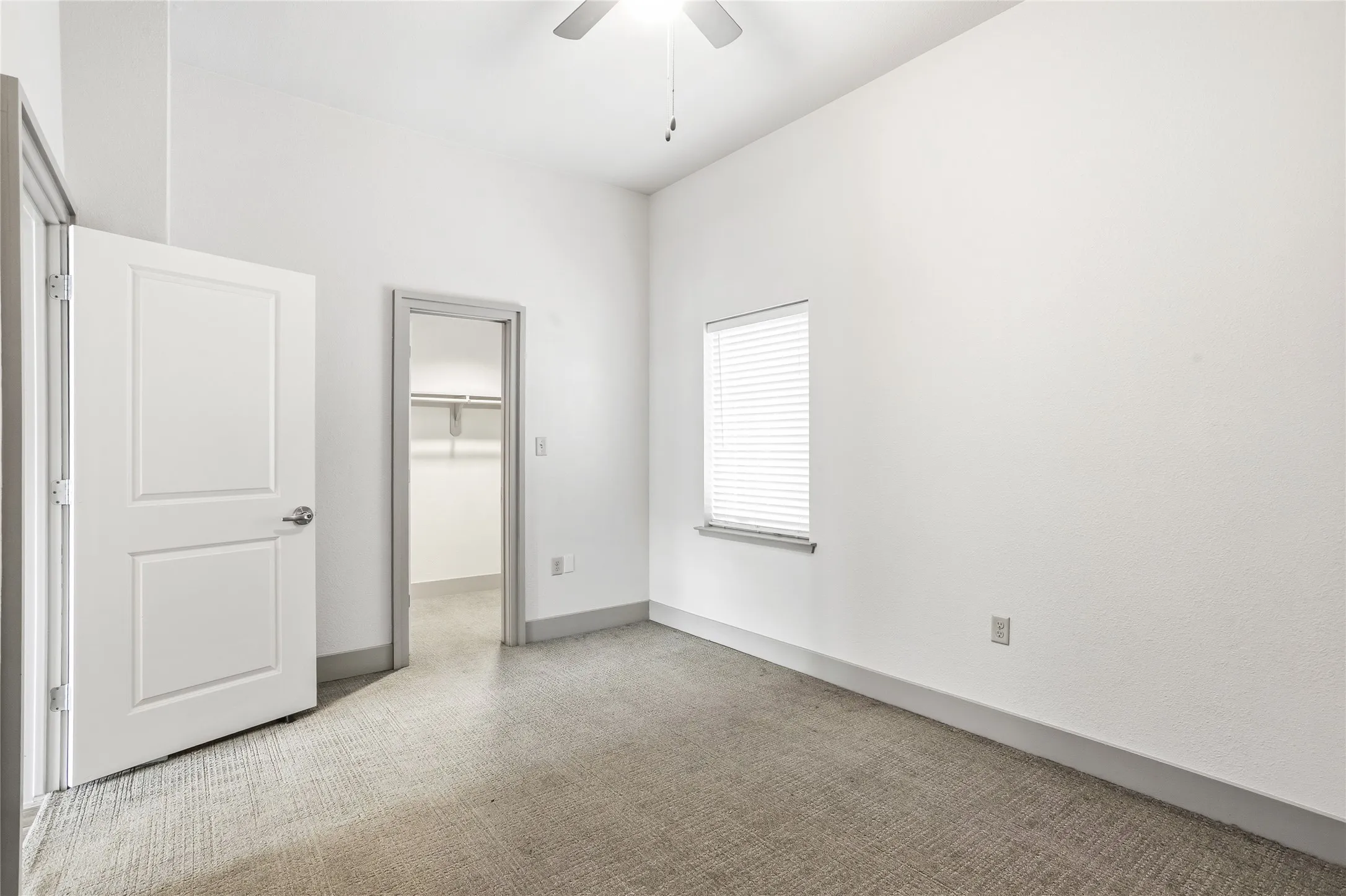 Apartment For Rent in Tarrant County , 1124 Galveston Avenue B, Fort Worth, Texas 76104, 1 Bedroom, 1 Bathroom, Garage spaces, 762 Sqft, built in 2016, Price $1,475, mls#21361333, Real Estate Agent in Fort Worth, Homes For Rent in Tarrant county, Homes For Rent in Fort Worth, Realtor in Fort Worth Texas, Real Estate Brokerage Independent Realty Texas, Luminita Cordes Realtor