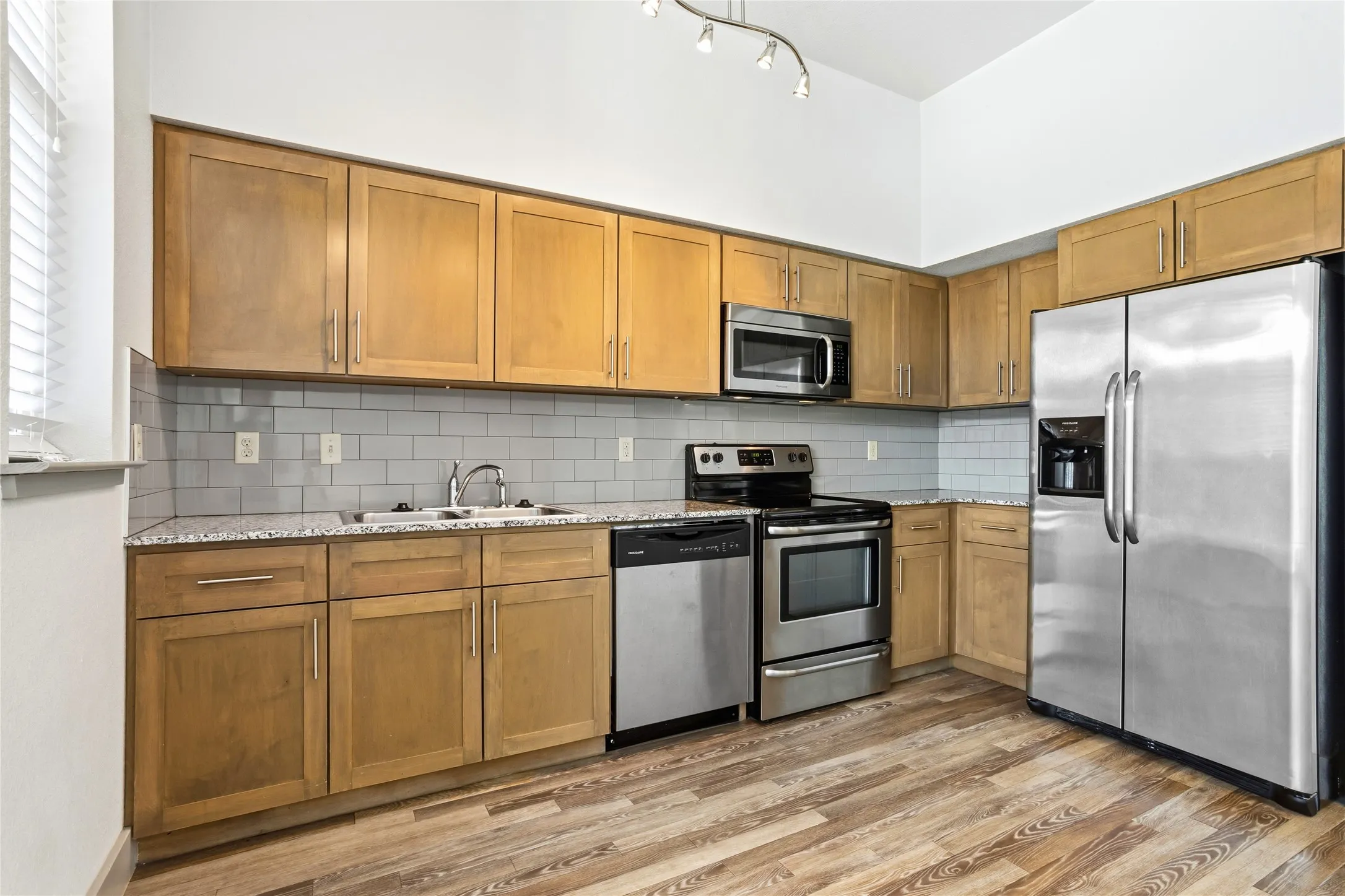 Stainless steel appliances. Lots of cabinet space