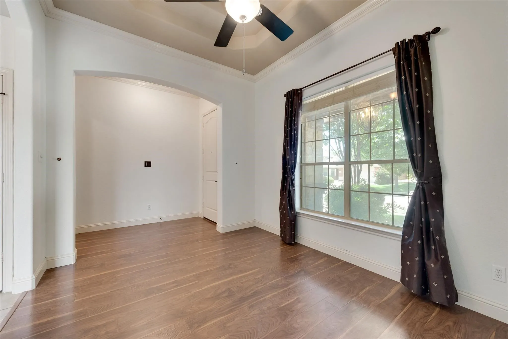 Single Family Residence For Sale in Tarrant County , 8033 Branch Hollow Trail, Fort Worth, Texas 76123, 4 Bedroom, 2 Bathroom, 2 Garage spaces, 2,054 Sqft, built in 2008, mls#21359811, Real Estate Agent in Fort Worth, Homes For Sale in Tarrant county, Homes For Sale in Fort Worth, Realtor in Fort Worth Texas, Real Estate Brokerage Independent Realty Texas, Luminita Cordes Realtor
