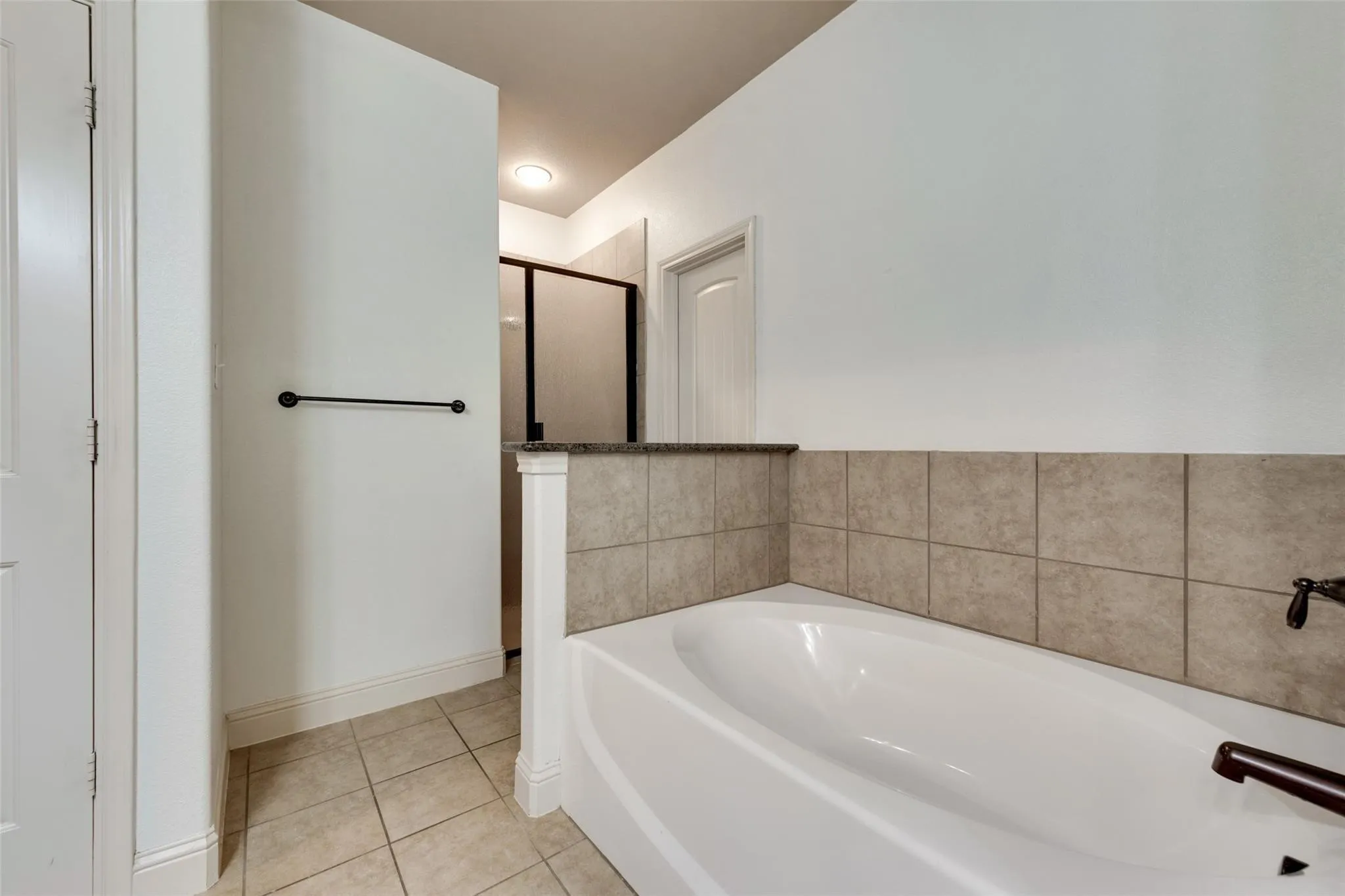 Single Family Residence For Sale in Tarrant County , 8033 Branch Hollow Trail, Fort Worth, Texas 76123, 4 Bedroom, 2 Bathroom, 2 Garage spaces, 2,054 Sqft, built in 2008, mls#21359811, Real Estate Agent in Fort Worth, Homes For Sale in Tarrant county, Homes For Sale in Fort Worth, Realtor in Fort Worth Texas, Real Estate Brokerage Independent Realty Texas, Luminita Cordes Realtor
