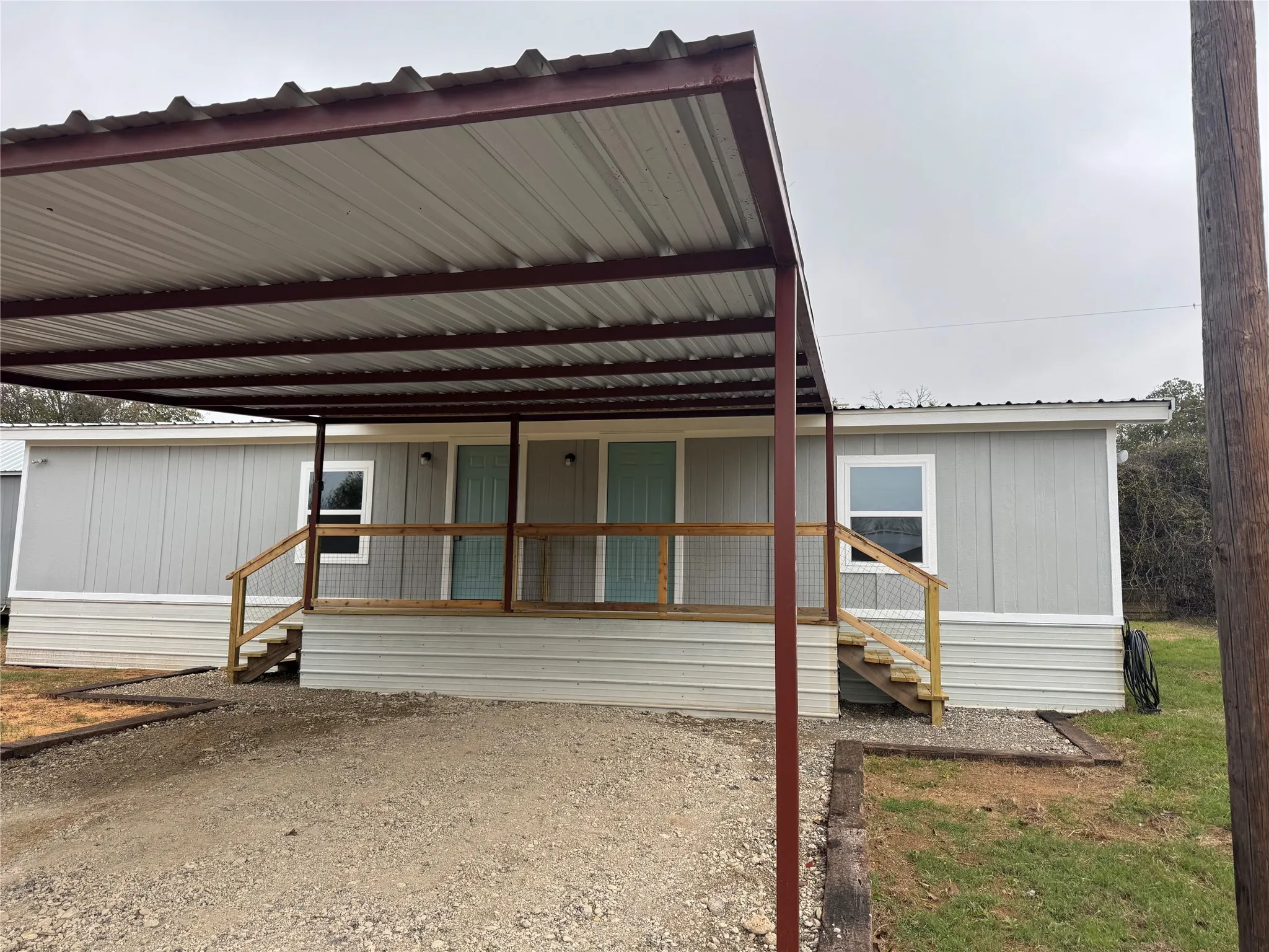 Duplex For Rent in Tarrant County , 5345 Brown Lane, Fort Worth, Texas 76140, 0, 1 Bathroom, Garage spaces, 600 Sqft, built in 1970, Price $950, mls#21361345, Real Estate Agent in Fort Worth, Homes For Rent in Tarrant county, Homes For Rent in Fort Worth, Realtor in Fort Worth Texas, Real Estate Brokerage Independent Realty Texas, Luminita Cordes Realtor