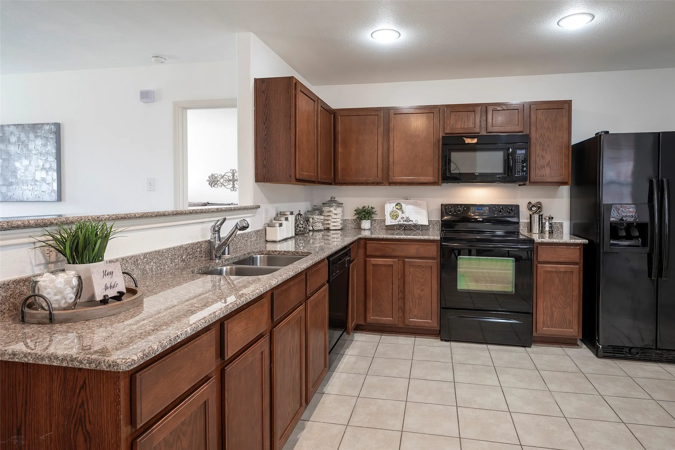 Single Family Residence For Rent in Denton County , 1505 Lone Pine Drive, Little Elm, Texas 75068, 3 Bedroom, 2 Bathroom, 2 Garage spaces, 1,269 Sqft, built in 2011, mls#21361347, Real Estate Agent in Little Elm, Homes For Rent in Denton county, Homes For Rent in Little Elm, Realtor in Little Elm Texas, Real Estate Brokerage Independent Realty Texas, Luminita Cordes Realtor