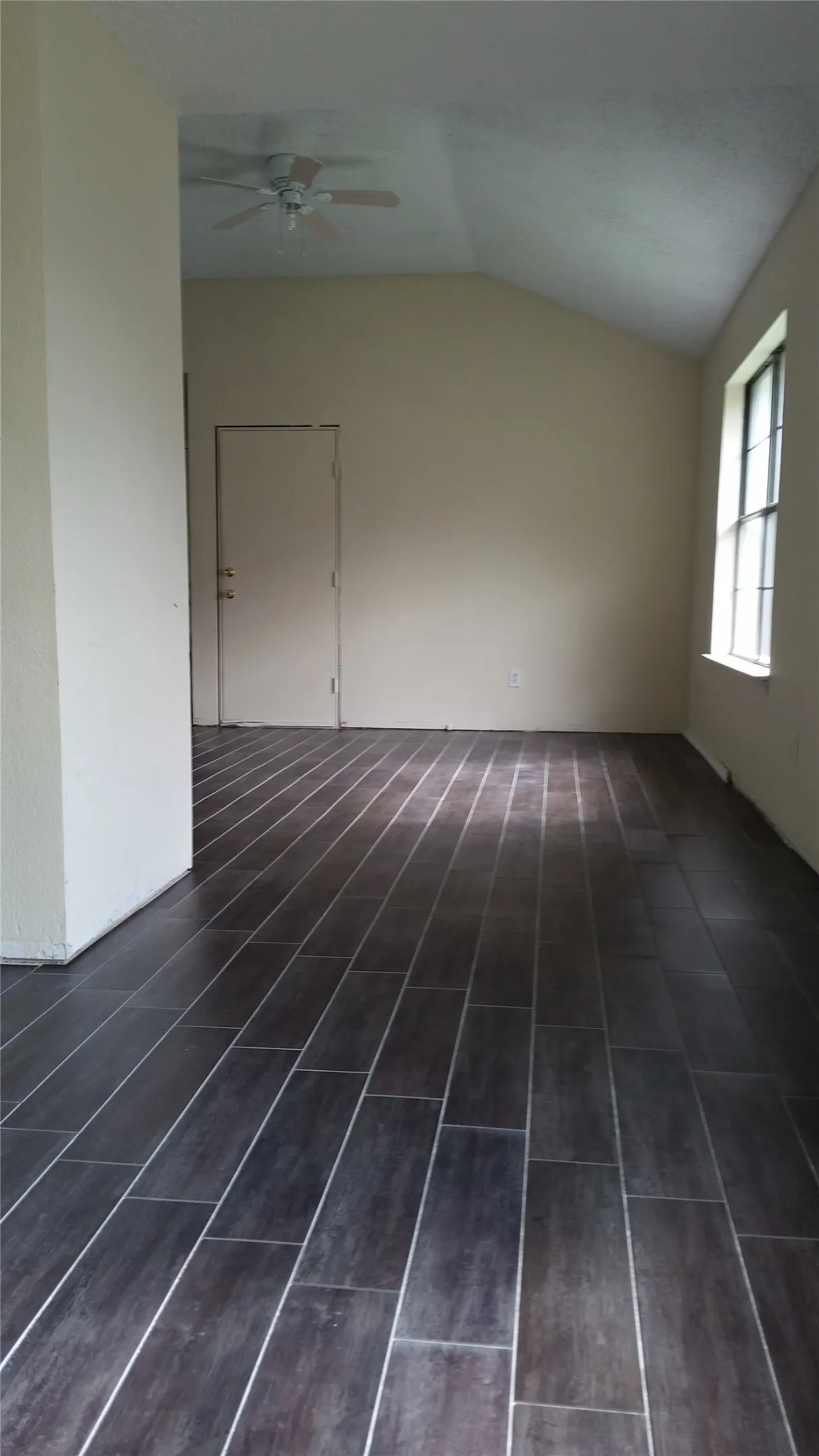 Single Family Residence For Rent in Dallas County , 4451 Posada Drive, Dallas, Texas 75211, 3 Bedroom, 2 Bathroom, 1 Garage spaces, 1,276 Sqft, built in 1998, mls#21361354, Real Estate Agent in Dallas, Homes For Rent in Dallas county, Homes For Rent in Dallas, Realtor in Dallas Texas, Real Estate Brokerage Independent Realty Texas, Luminita Cordes Realtor