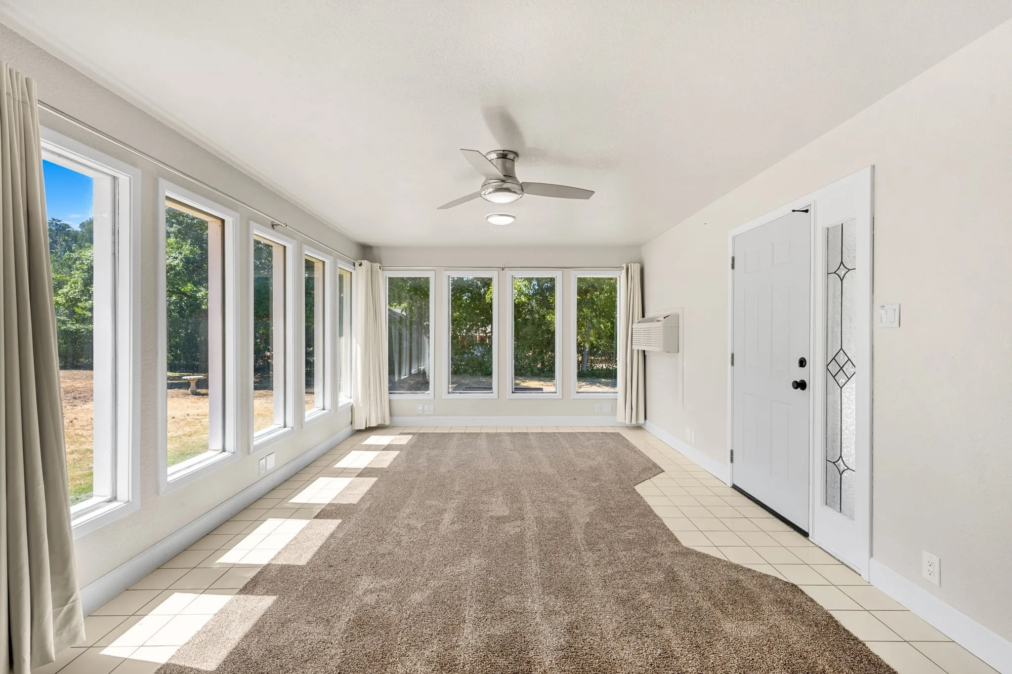 Single Family Residence For Sale in Mc Lennan County , 3524 N 27th Street, Waco, Texas 76708, 3 Bedroom, 3 Bathroom, 4 Garage spaces, 2,521 Sqft, built in 1951, mls#21361348, Real Estate Agent in Waco, Homes For Sale in Mc Lennan county, Homes For Sale in Waco, Realtor in Waco Texas, Real Estate Brokerage Independent Realty Texas, Luminita Cordes Realtor