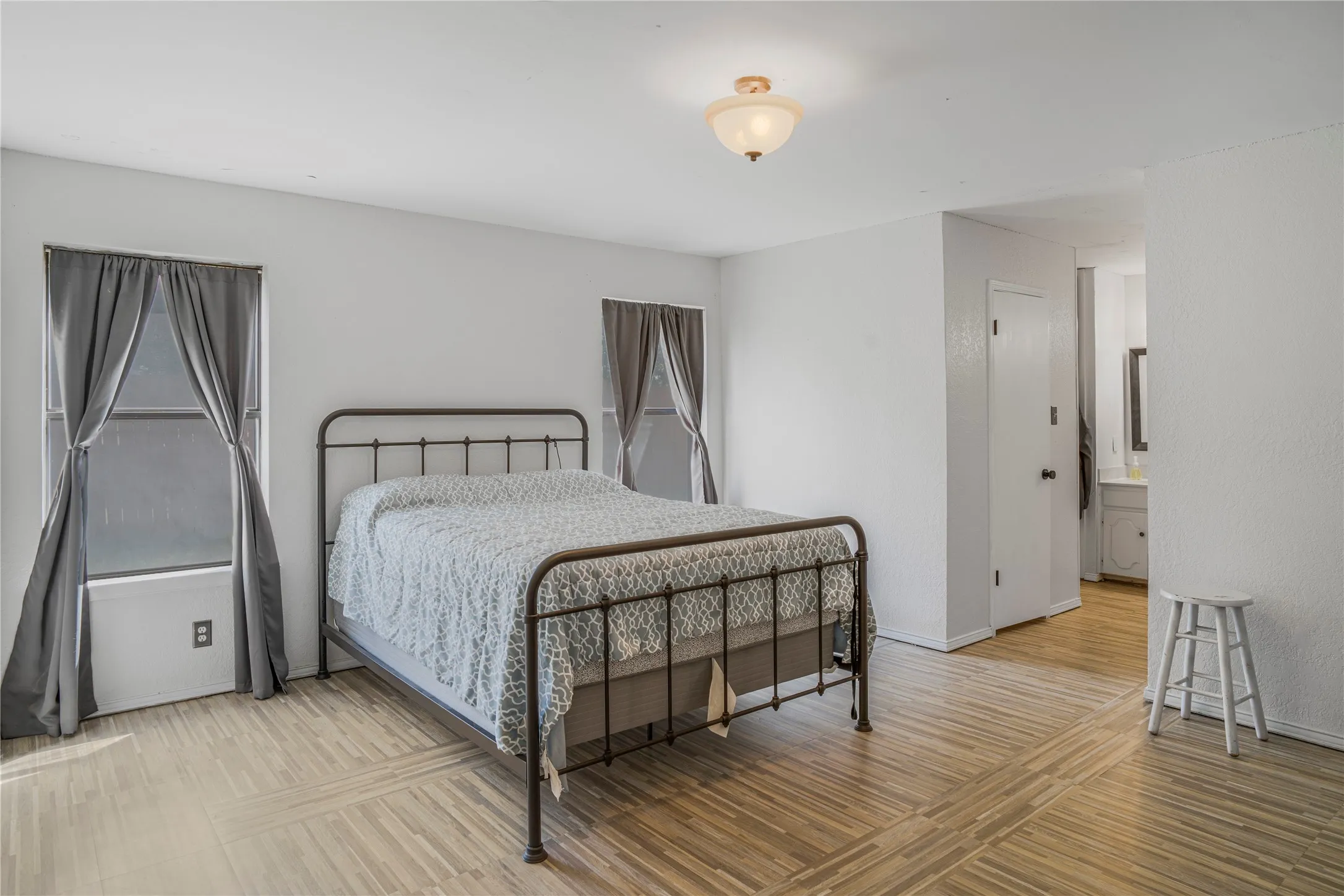 primary bedroom