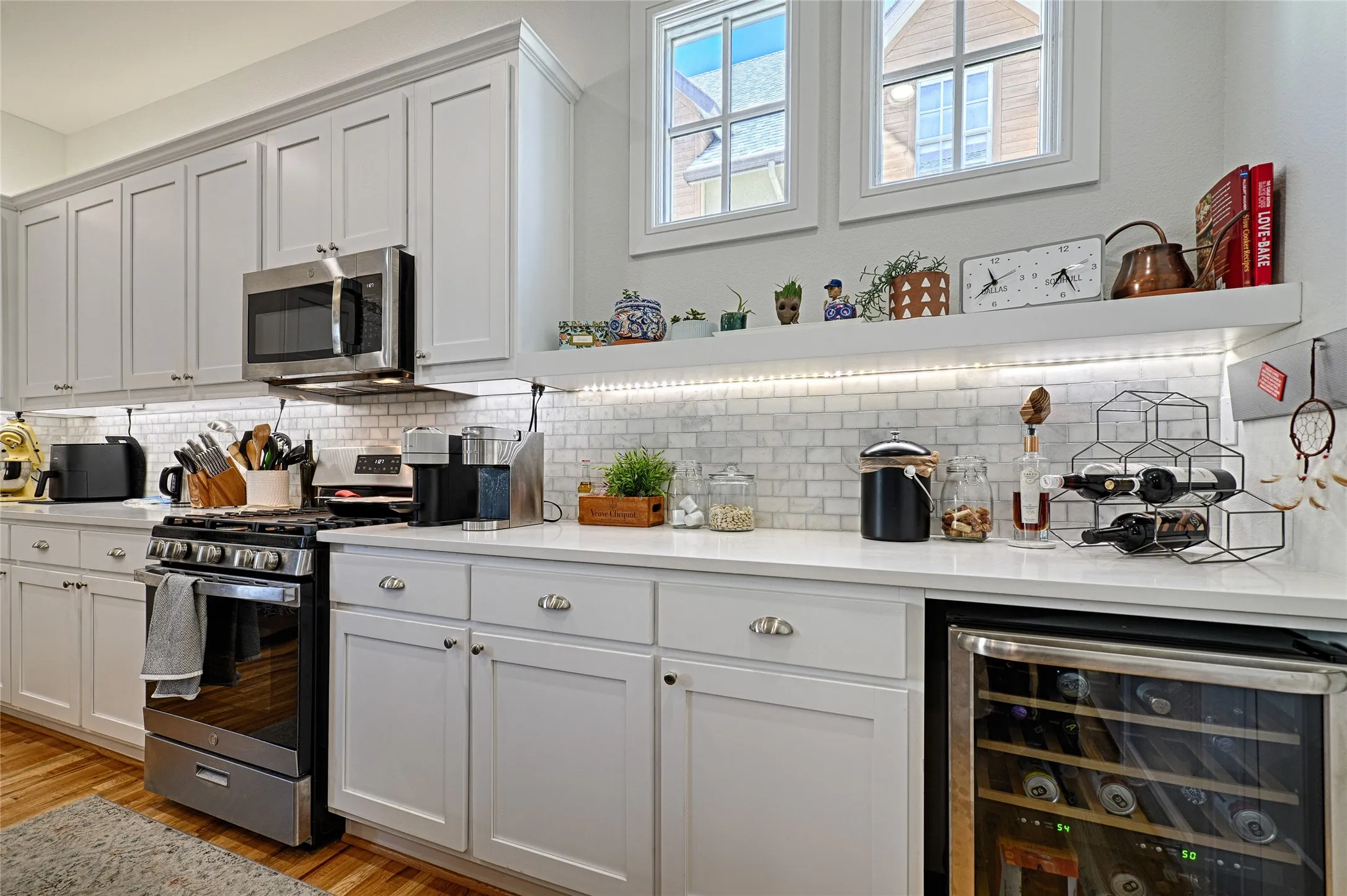 Condominium For Sale in Dallas County , 5065 Gaston Avenue 102, Dallas, Texas 75214, 2 Bedroom, 3 Bathroom, 2 Garage spaces, 1,508 Sqft, built in 2020, mls#21361337, Real Estate Agent in Dallas, Homes For Sale in Dallas county, Homes For Sale in Dallas, Realtor in Dallas Texas, Real Estate Brokerage Independent Realty Texas, Luminita Cordes Realtor