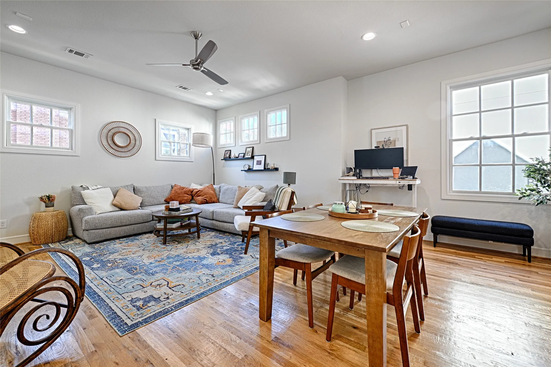 Condominium For Sale in Dallas County , 5065 Gaston Avenue 102, Dallas, Texas 75214, 2 Bedroom, 3 Bathroom, 2 Garage spaces, 1,508 Sqft, built in 2020, mls#21361337, Real Estate Agent in Dallas, Homes For Sale in Dallas county, Homes For Sale in Dallas, Realtor in Dallas Texas, Real Estate Brokerage Independent Realty Texas, Luminita Cordes Realtor
