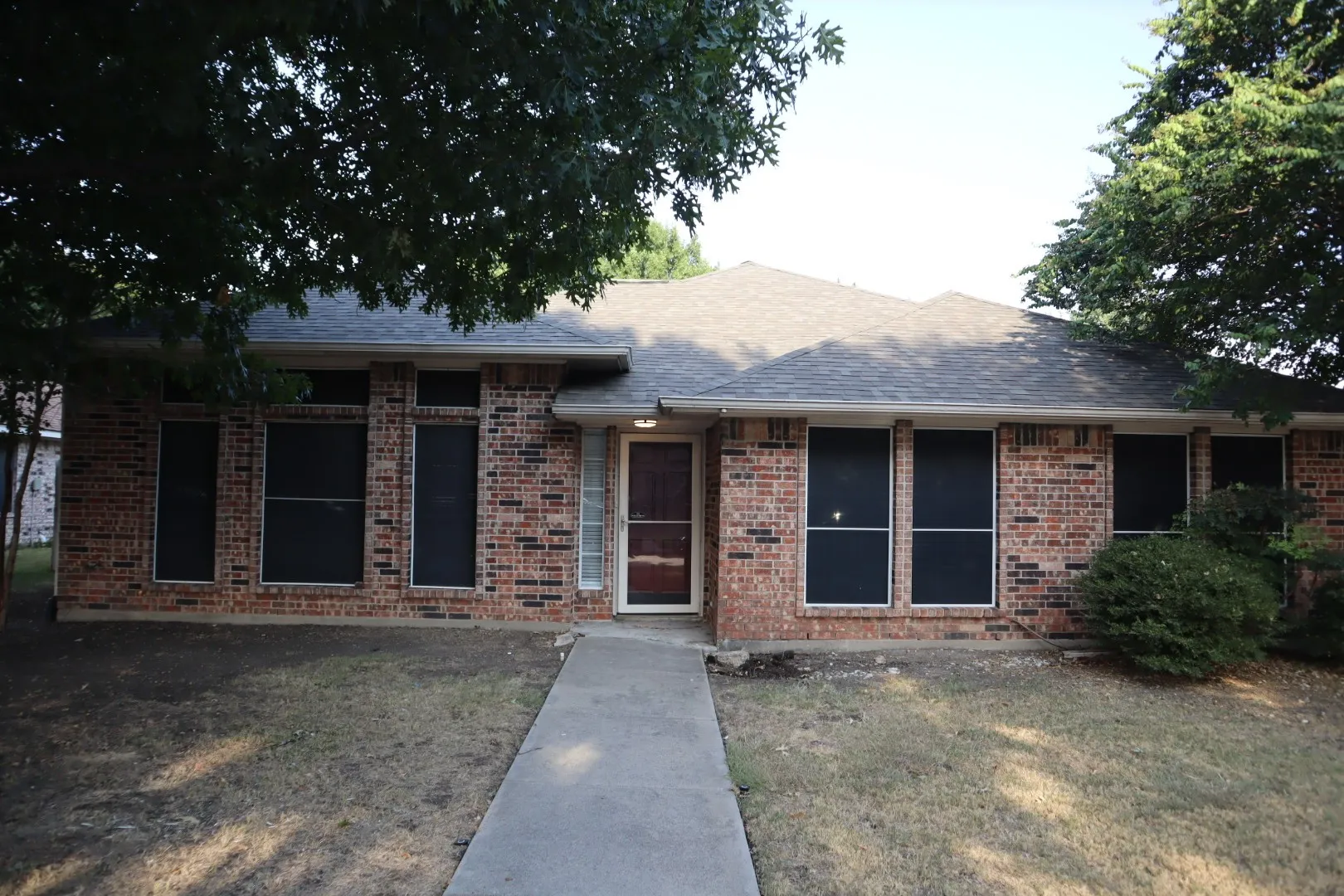 Single Family Residence For Rent in Collin County , 1512 River Hill Drive, Prosper, Texas 75078, 3 Bedroom, 2 Bathroom, 2 Garage spaces, 1,723 Sqft, built in 1990, mls#21361372, Real Estate Agent in Prosper, Homes For Rent in Collin county, Homes For Rent in Prosper, Realtor in Prosper Texas, Real Estate Brokerage Independent Realty Texas, Luminita Cordes Realtor