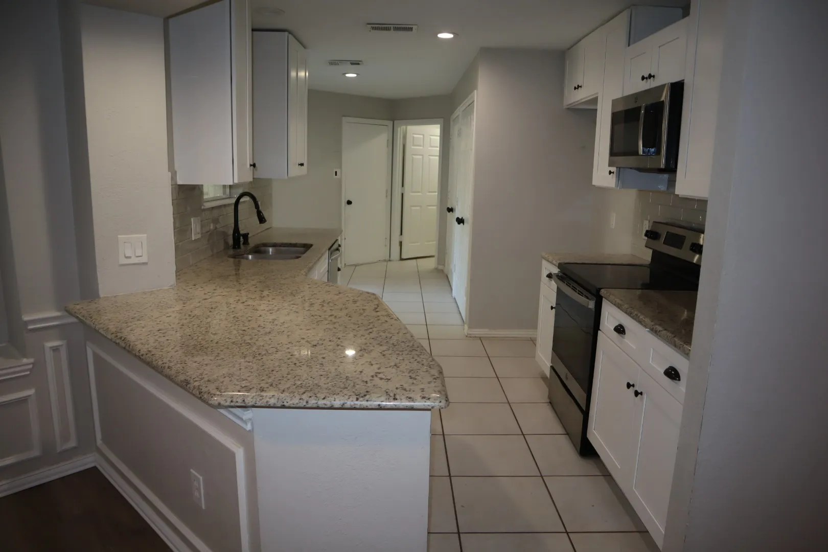 Single Family Residence For Rent in Collin County , 1512 River Hill Drive, Prosper, Texas 75078, 3 Bedroom, 2 Bathroom, 2 Garage spaces, 1,723 Sqft, built in 1990, mls#21361372, Real Estate Agent in Prosper, Homes For Rent in Collin county, Homes For Rent in Prosper, Realtor in Prosper Texas, Real Estate Brokerage Independent Realty Texas, Luminita Cordes Realtor