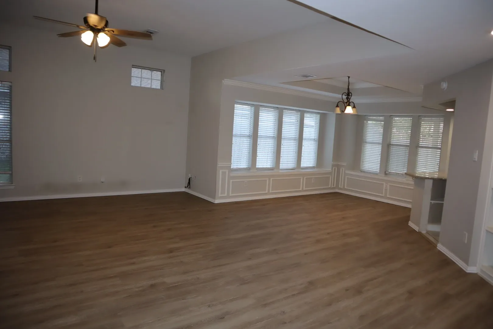 Single Family Residence For Rent in Collin County , 1512 River Hill Drive, Prosper, Texas 75078, 3 Bedroom, 2 Bathroom, 2 Garage spaces, 1,723 Sqft, built in 1990, mls#21361372, Real Estate Agent in Prosper, Homes For Rent in Collin county, Homes For Rent in Prosper, Realtor in Prosper Texas, Real Estate Brokerage Independent Realty Texas, Luminita Cordes Realtor